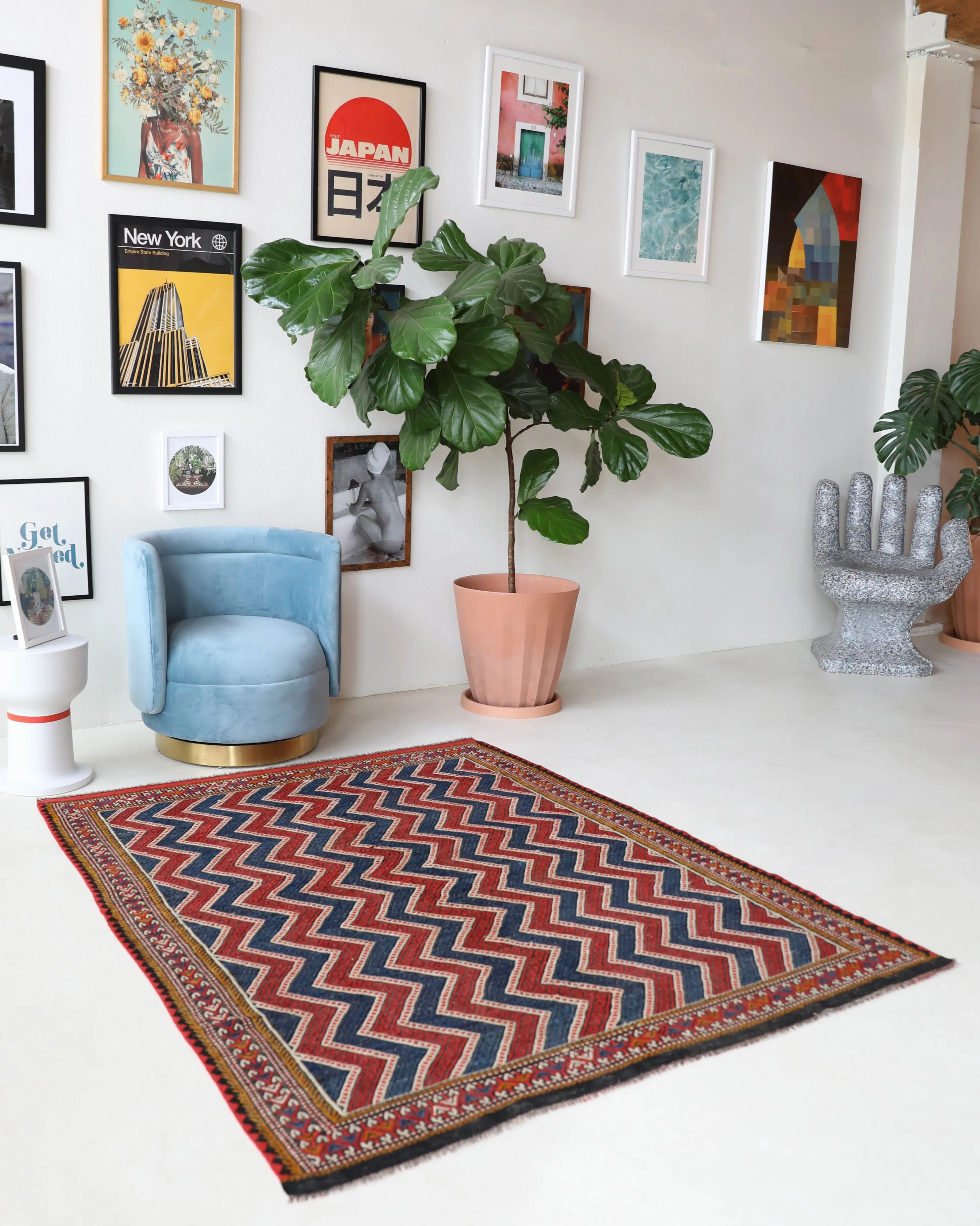 Semi-antique Pergamum Kilim Rug 5'3"x6'9"