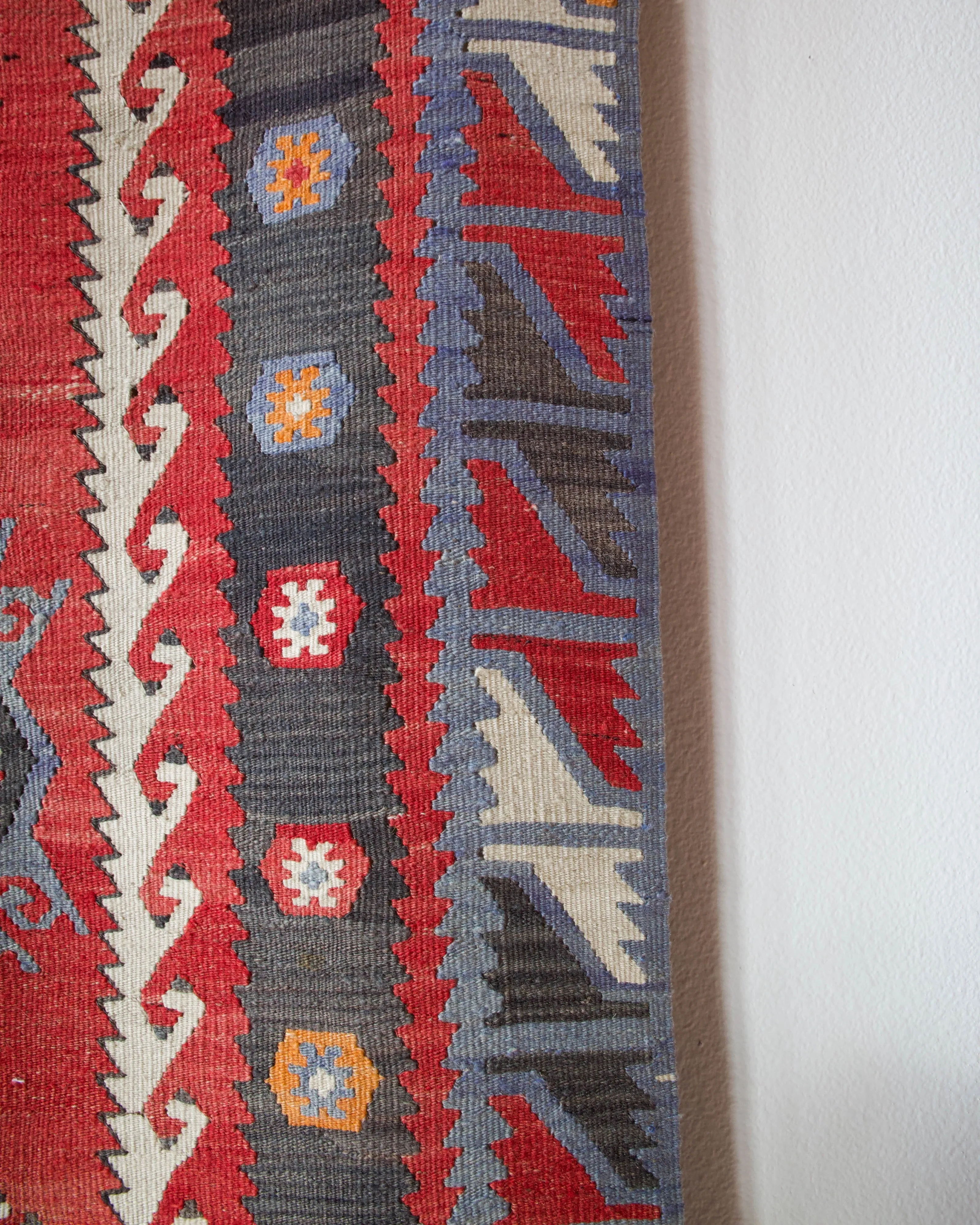 Semi-Antique Sivas Sarkisla Kilim Rug 7'9"x12'2"