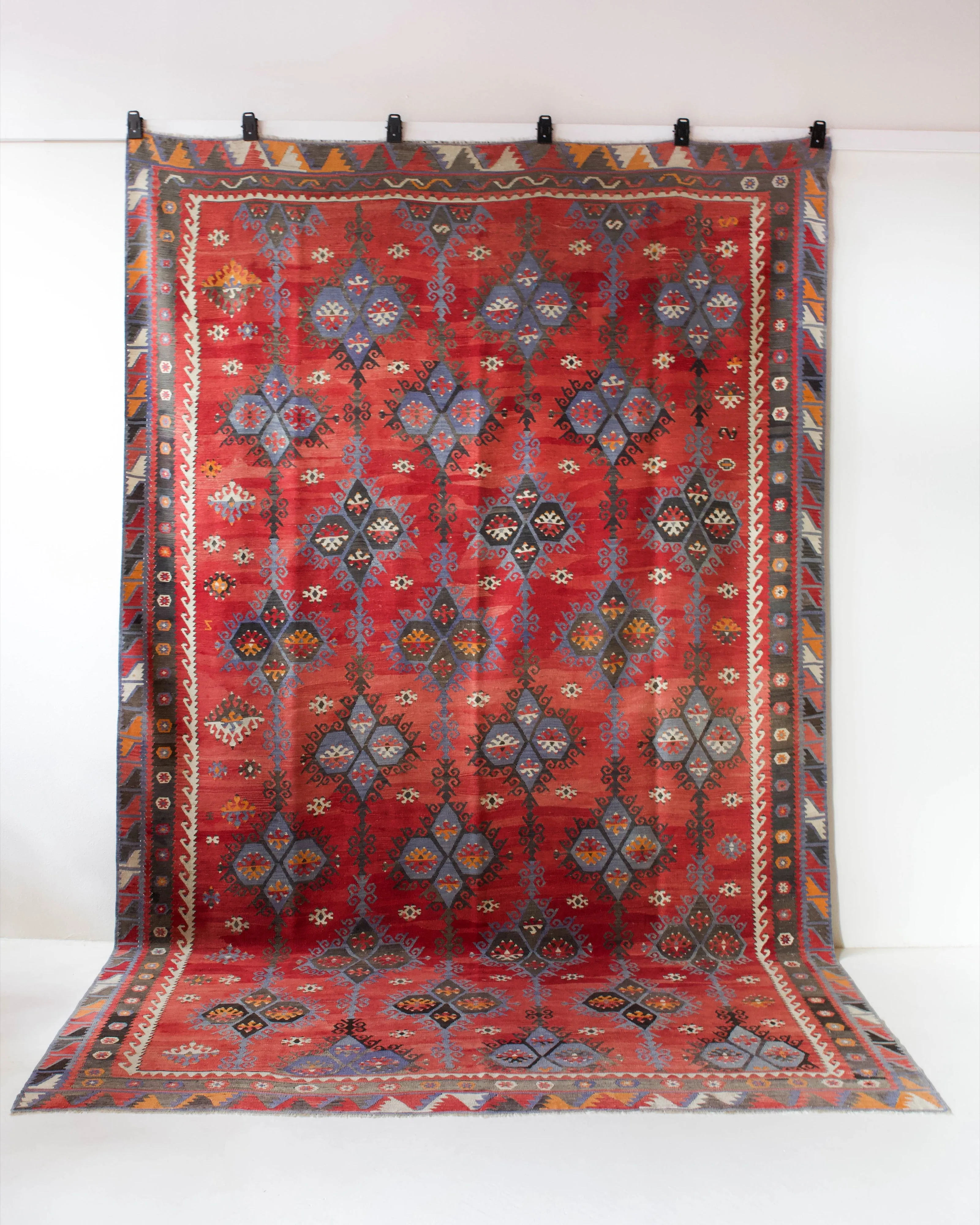 Semi-Antique Sivas Sarkisla Kilim Rug 7'9"x12'2"