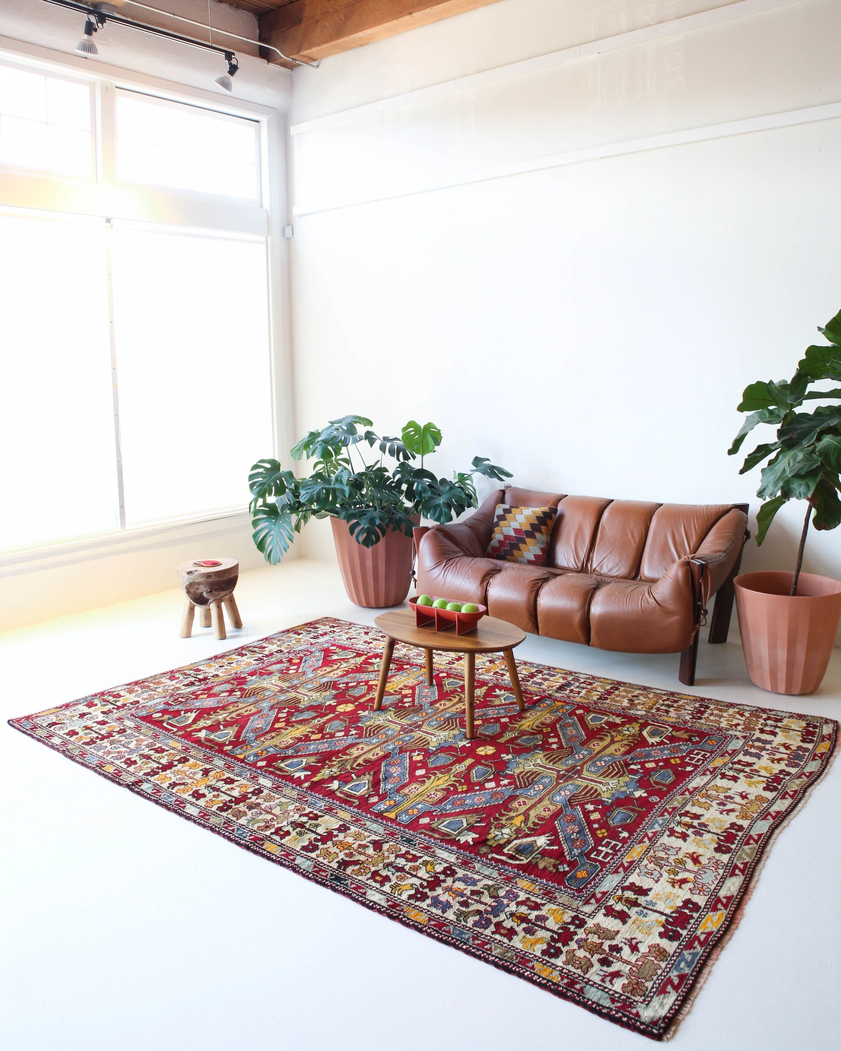 Semi-Antique Western Anatolian Rug 6'7"x9'8"