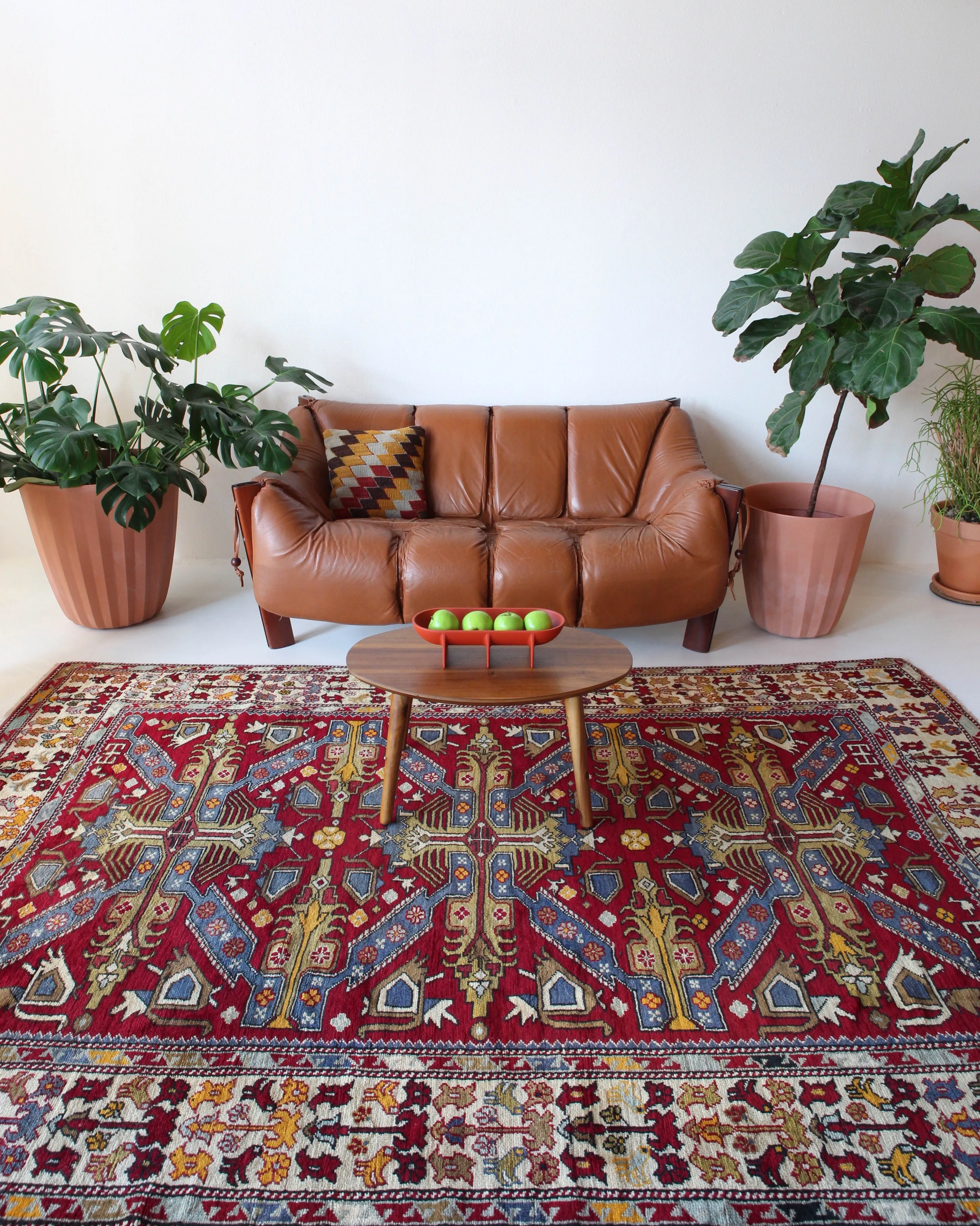 Semi-Antique Western Anatolian Rug 6'7"x9'8"