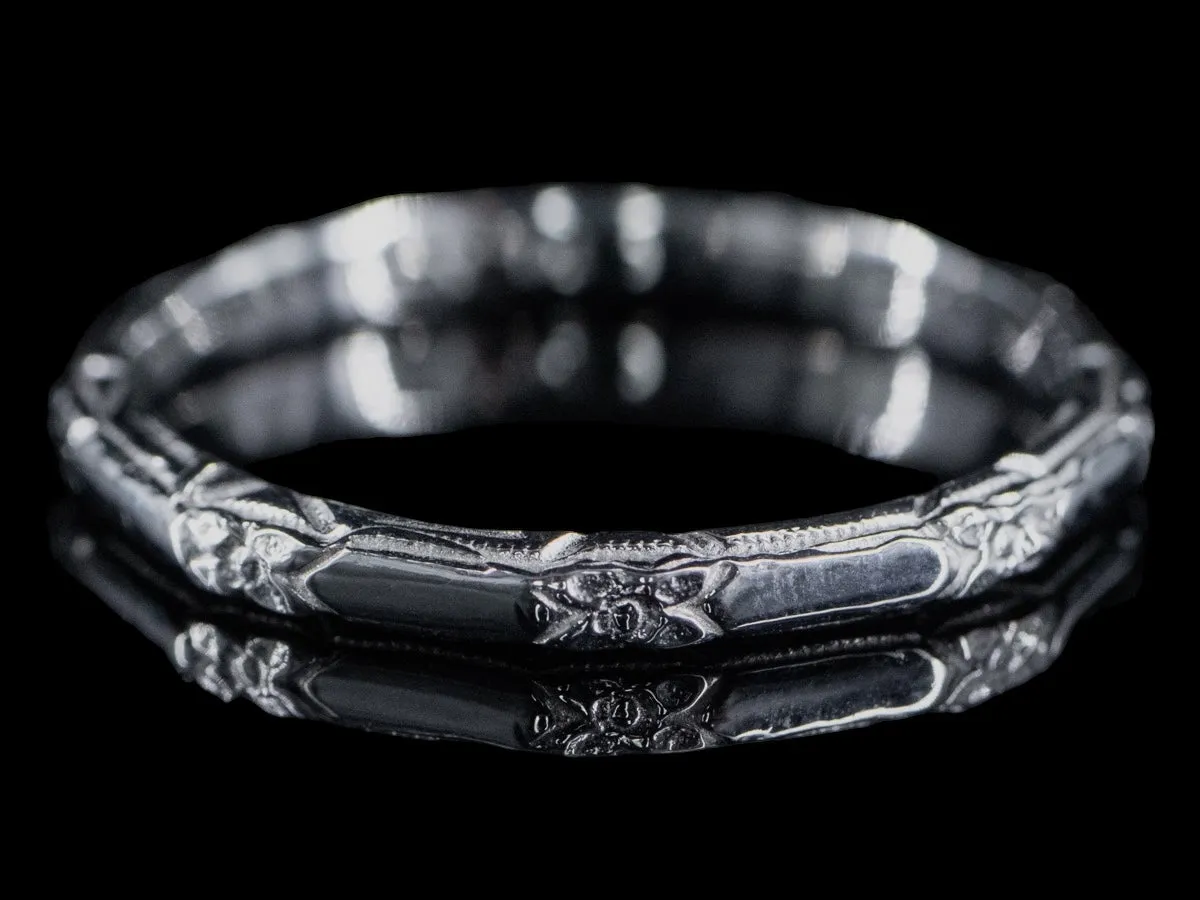 The Amelia Band in 14K White Gold