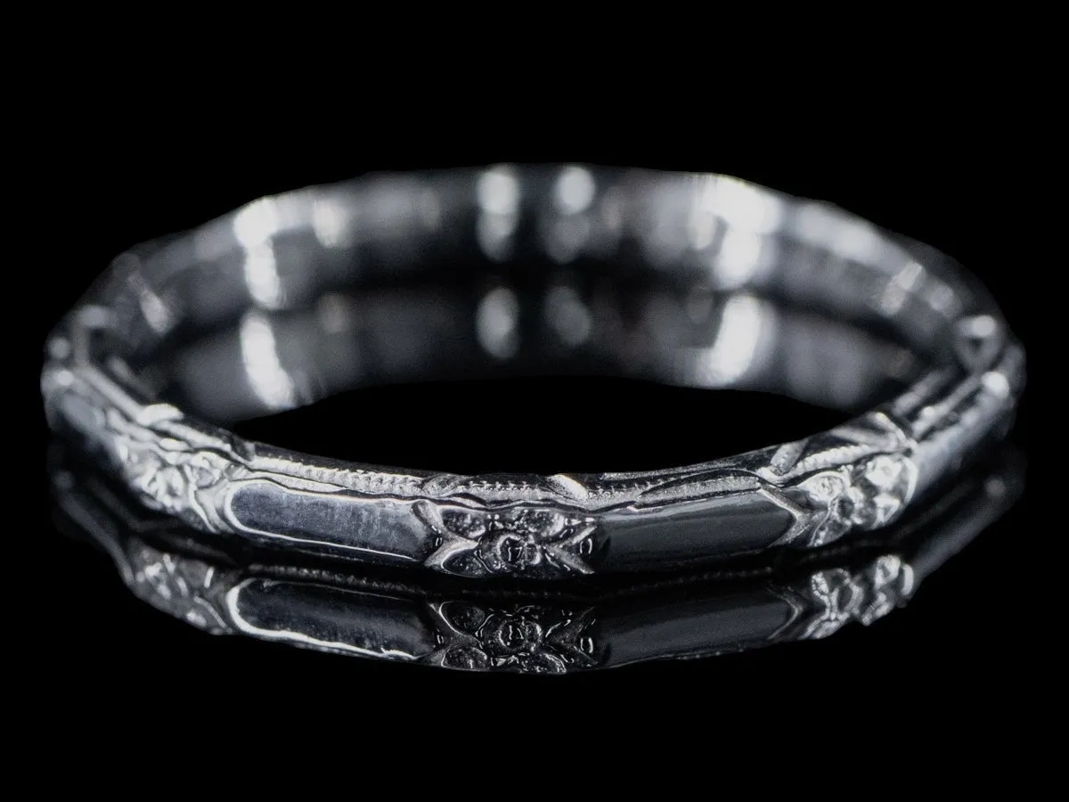 The Amelia Band in 18K White Gold