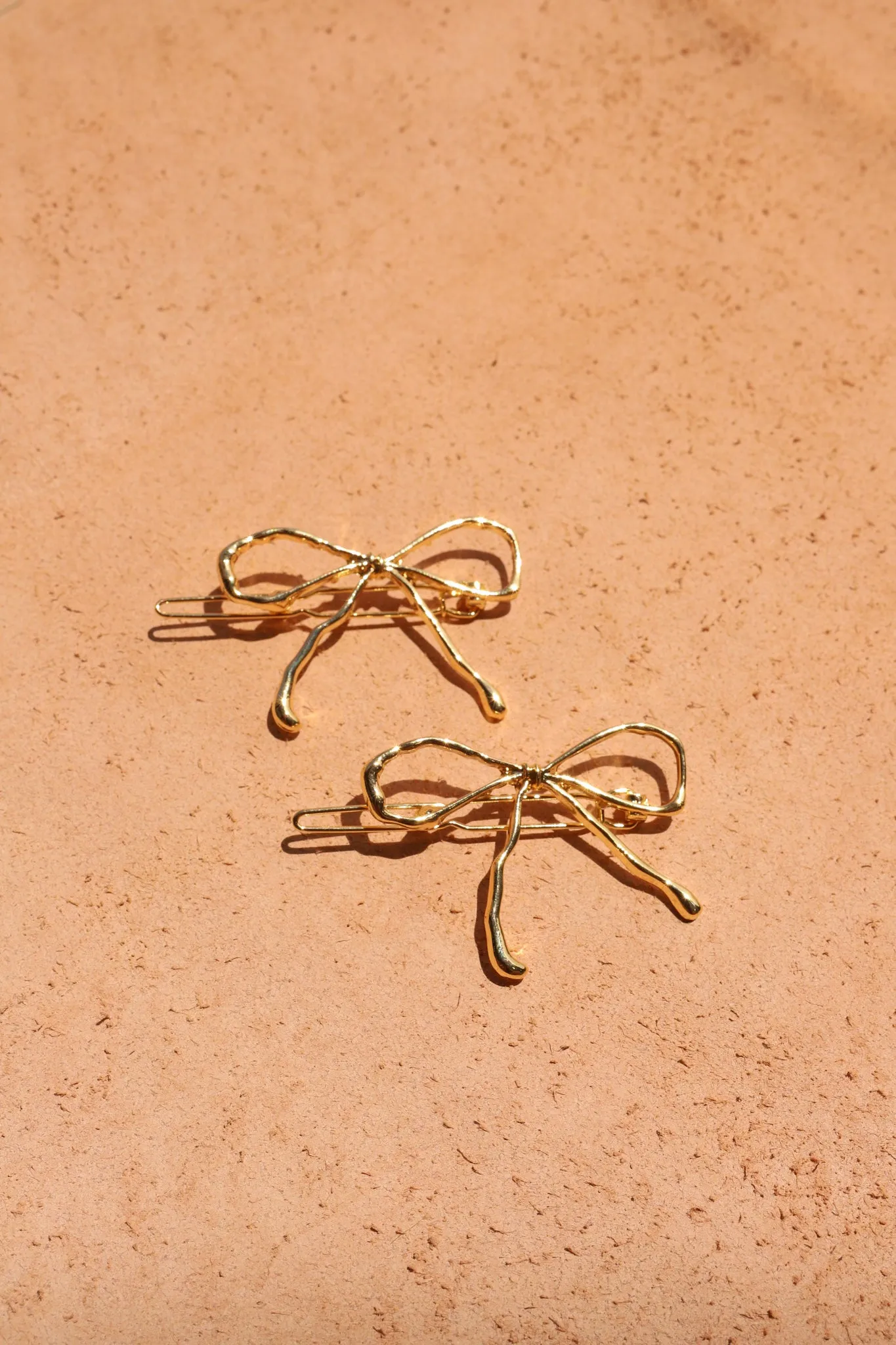 THE DOLLY CLIP ( 2 COLORS )