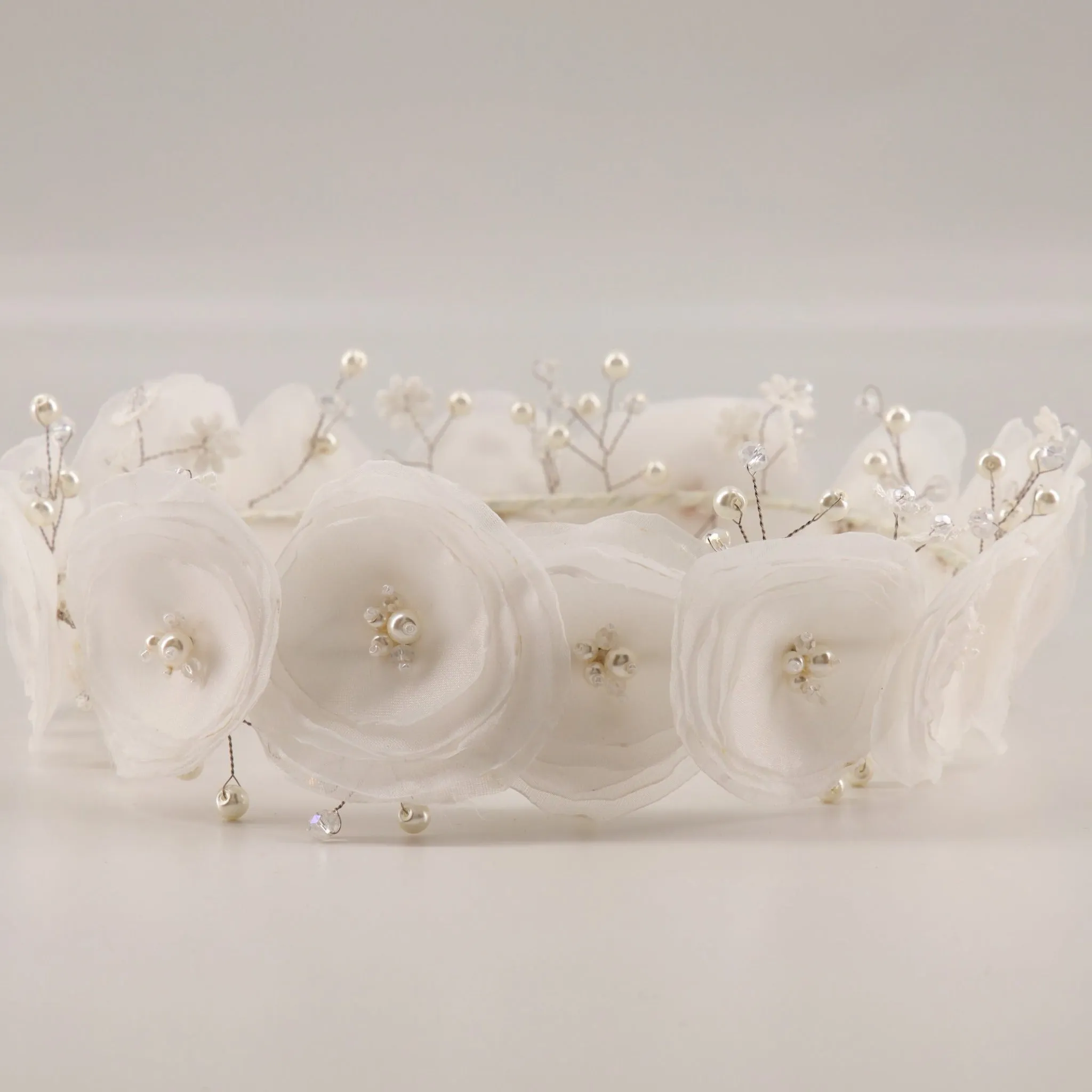 The Pretty Poppy Designer Flower Garland
