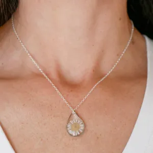 Tiny daisy Teardrop Necklace