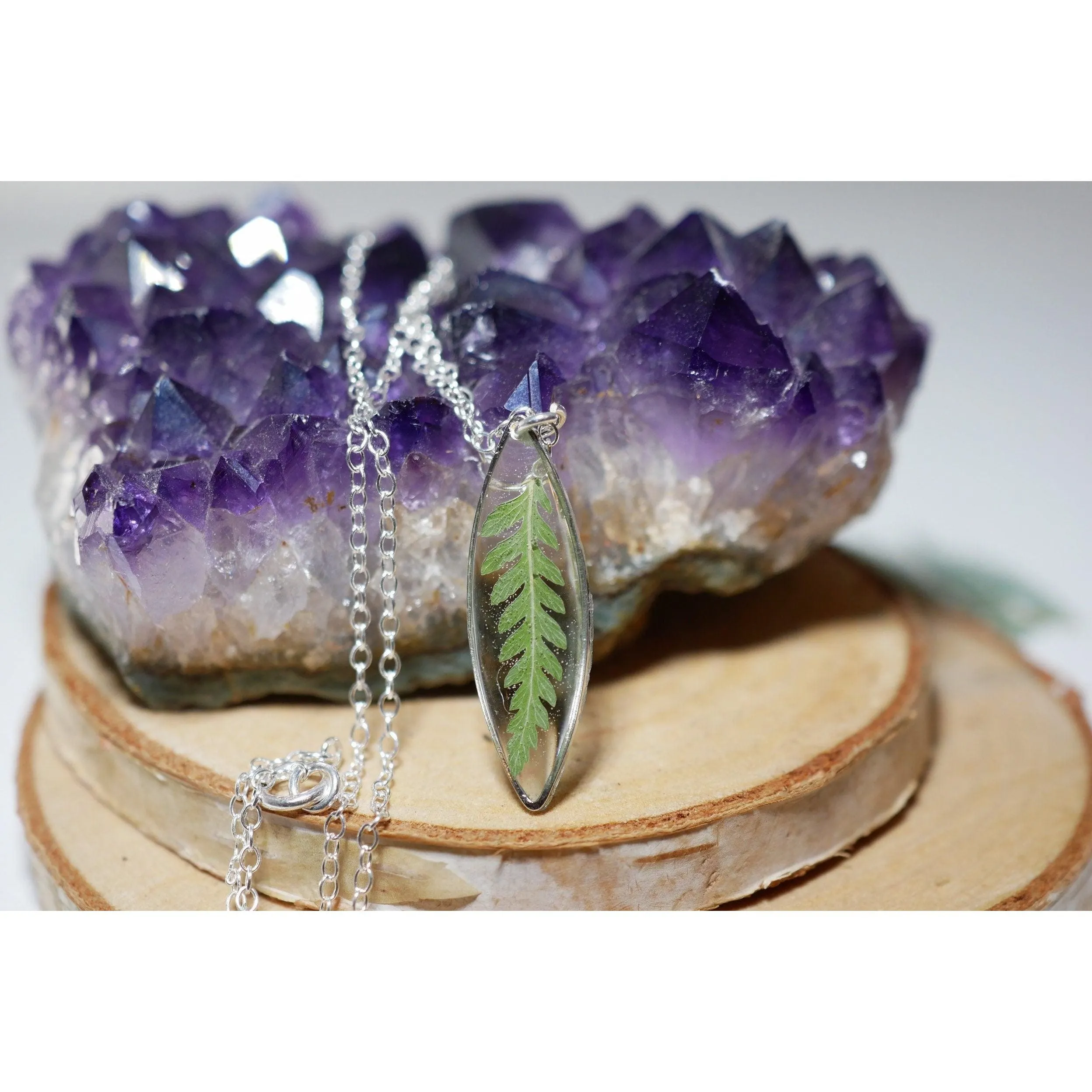 Tiny Fern Marquise Necklace