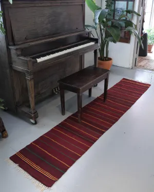 Vintage Anatolian kilim runner 1'10"x 9'