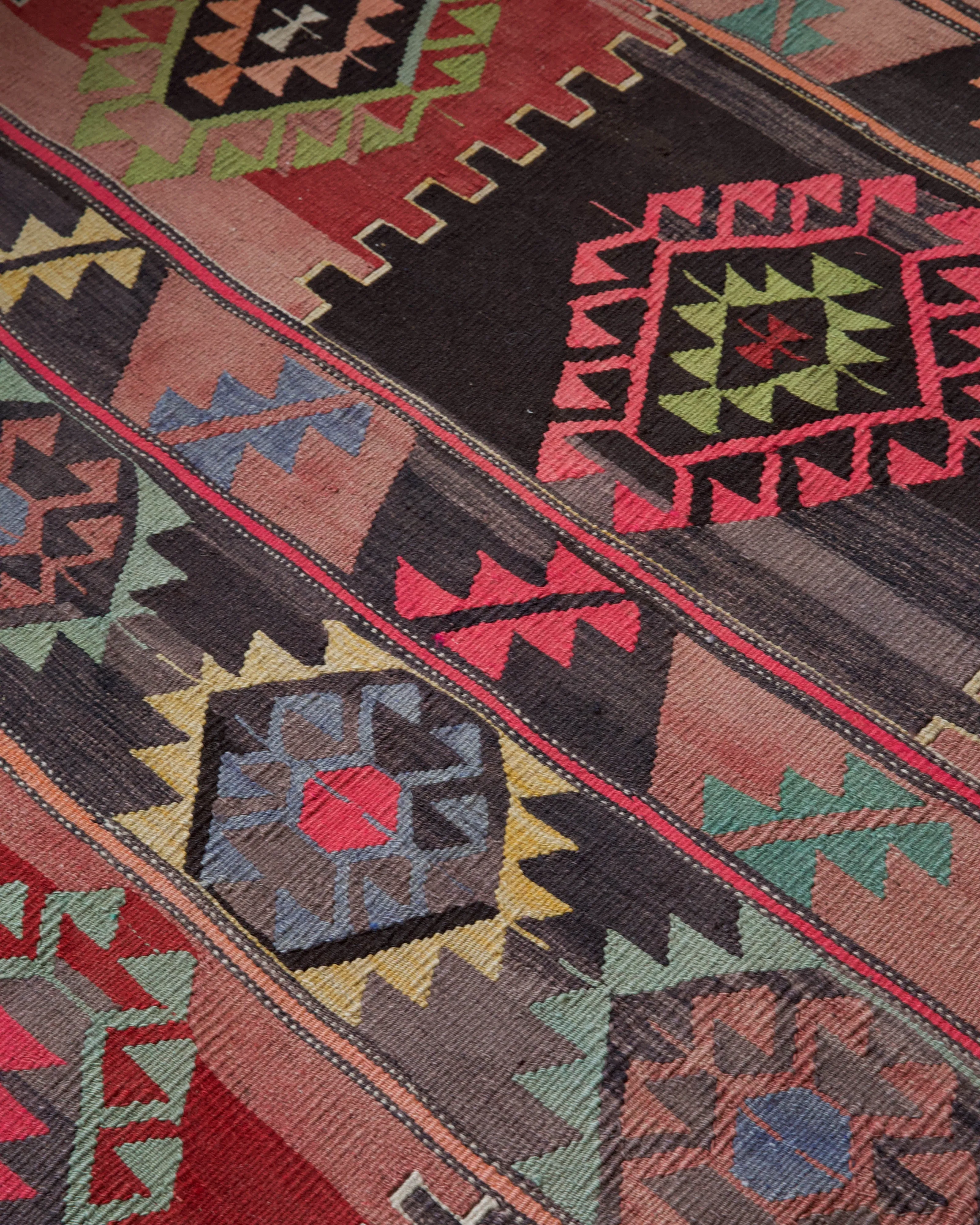 Vintage Balikesir Kilim Rug 5'7"x8'3"