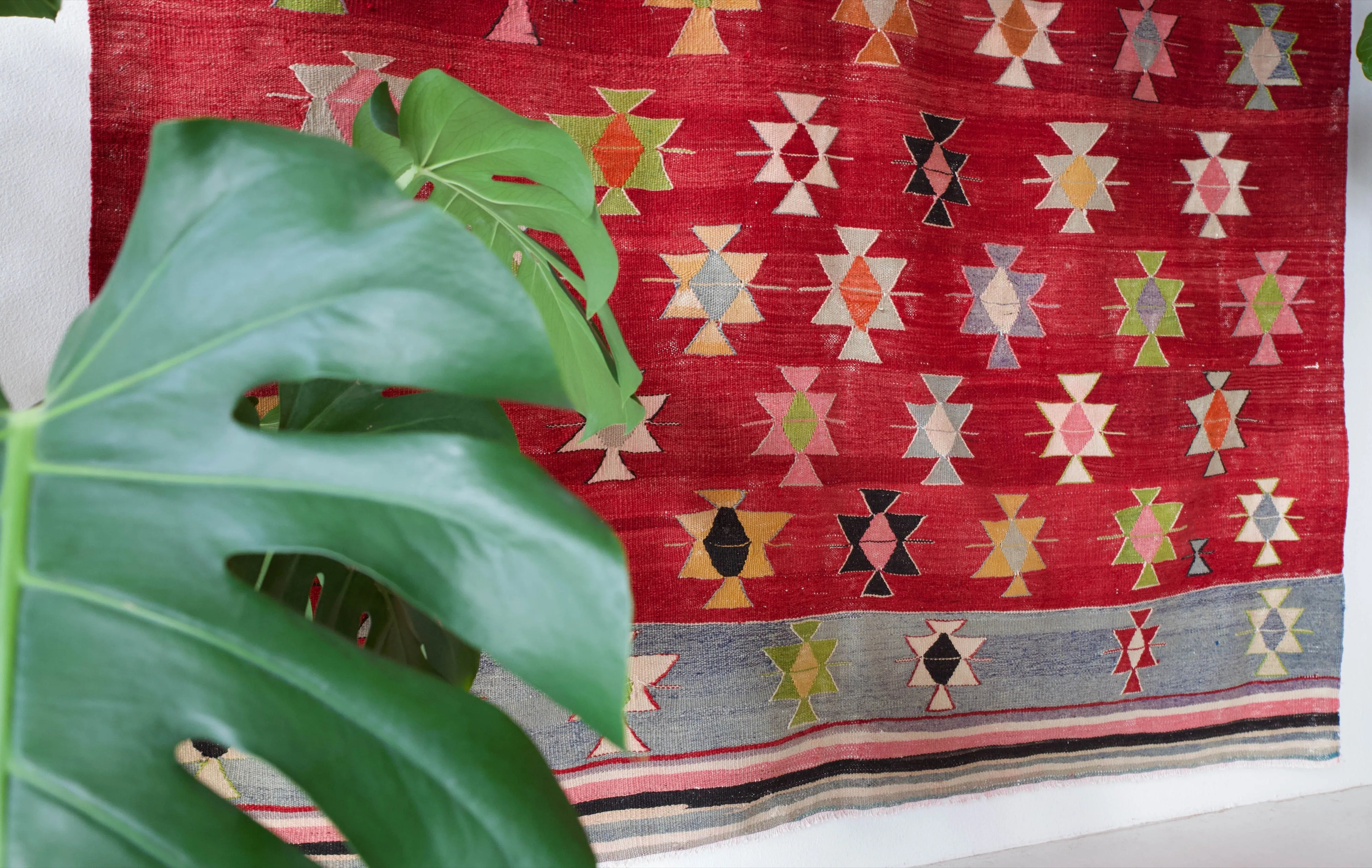 Vintage Balikesir Kilim Rug 6'6"x8'5"