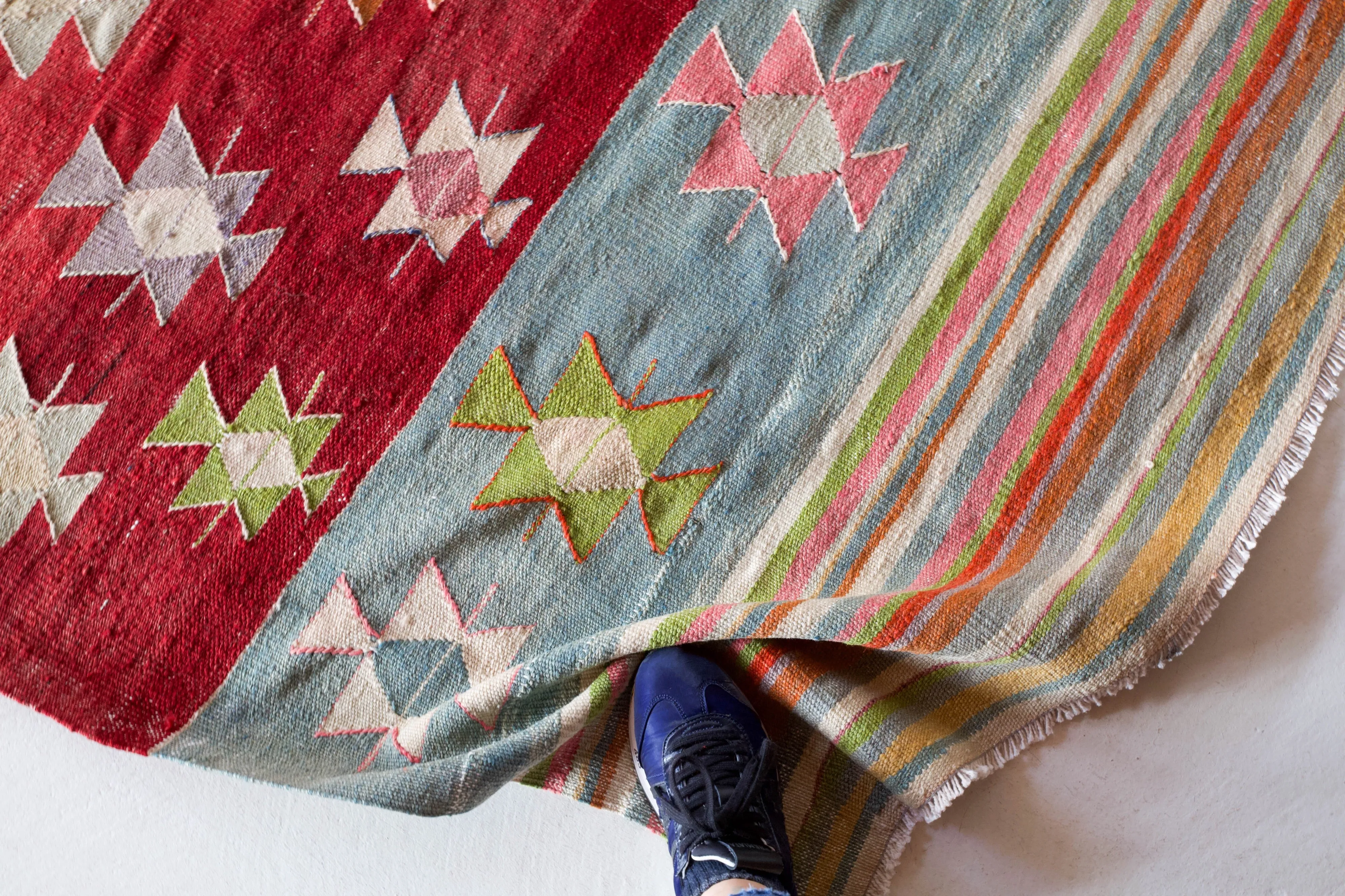 Vintage Balikesir Kilim Rug 6'6"x8'5"