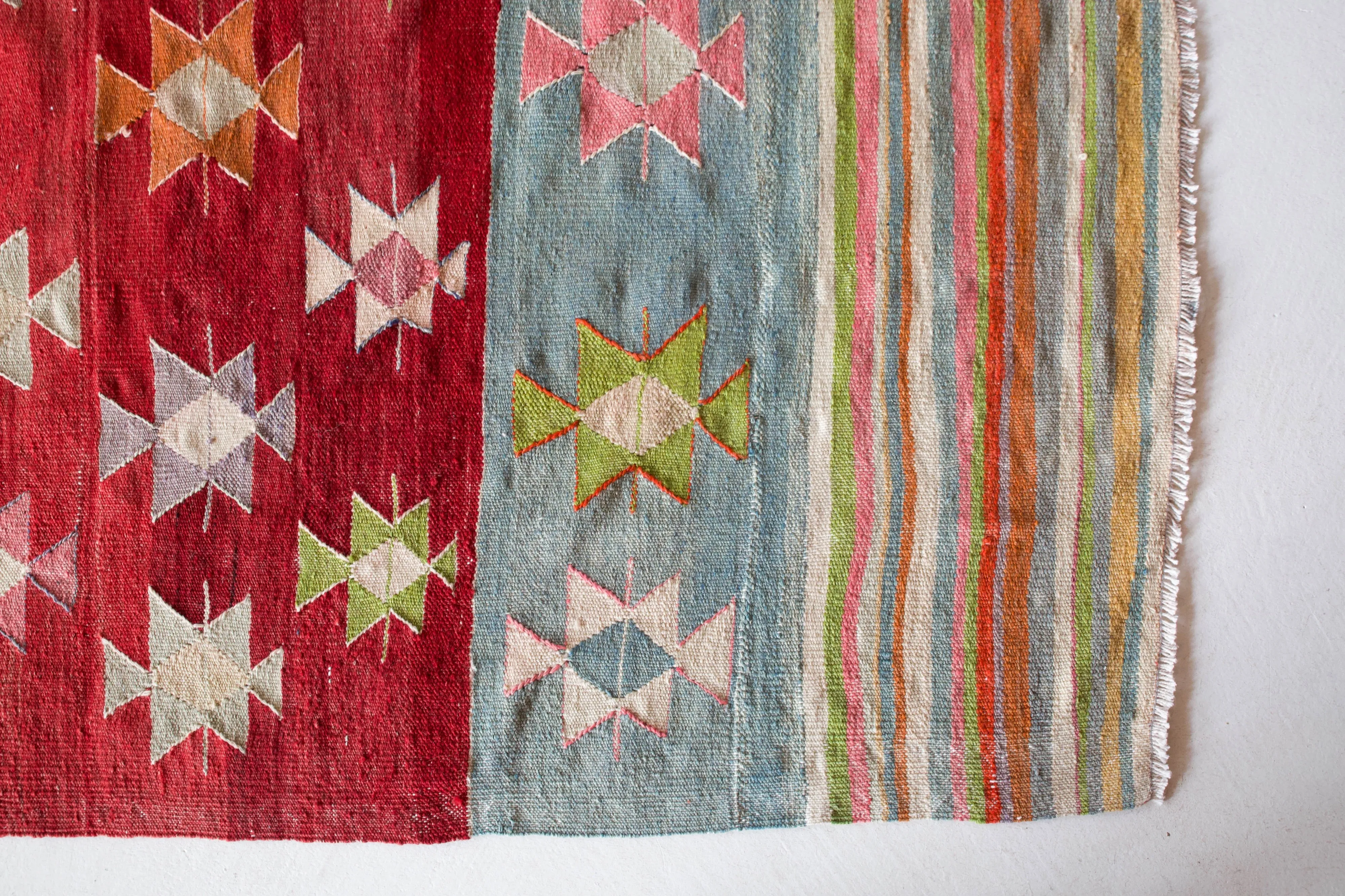 Vintage Balikesir Kilim Rug 6'6"x8'5"