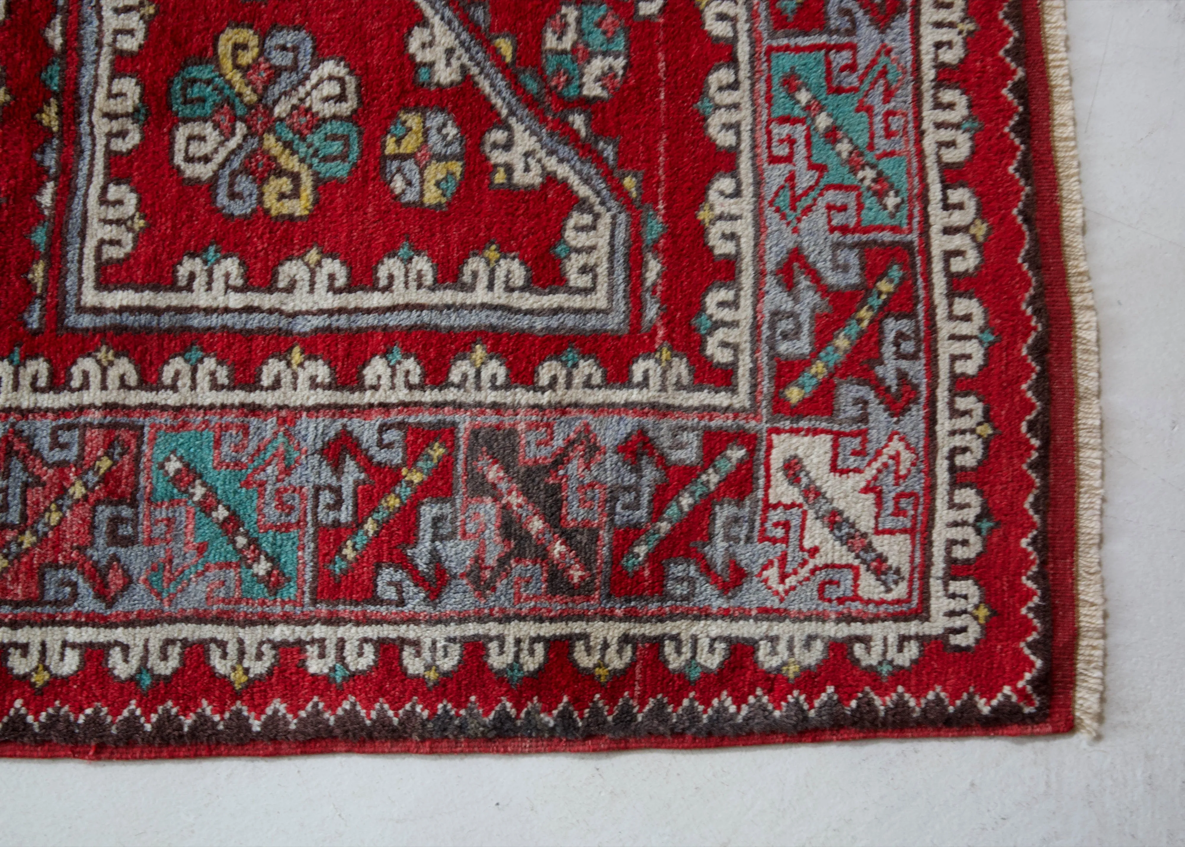 Vintage Canakkale Ayvacik Rug 6'2"x9'