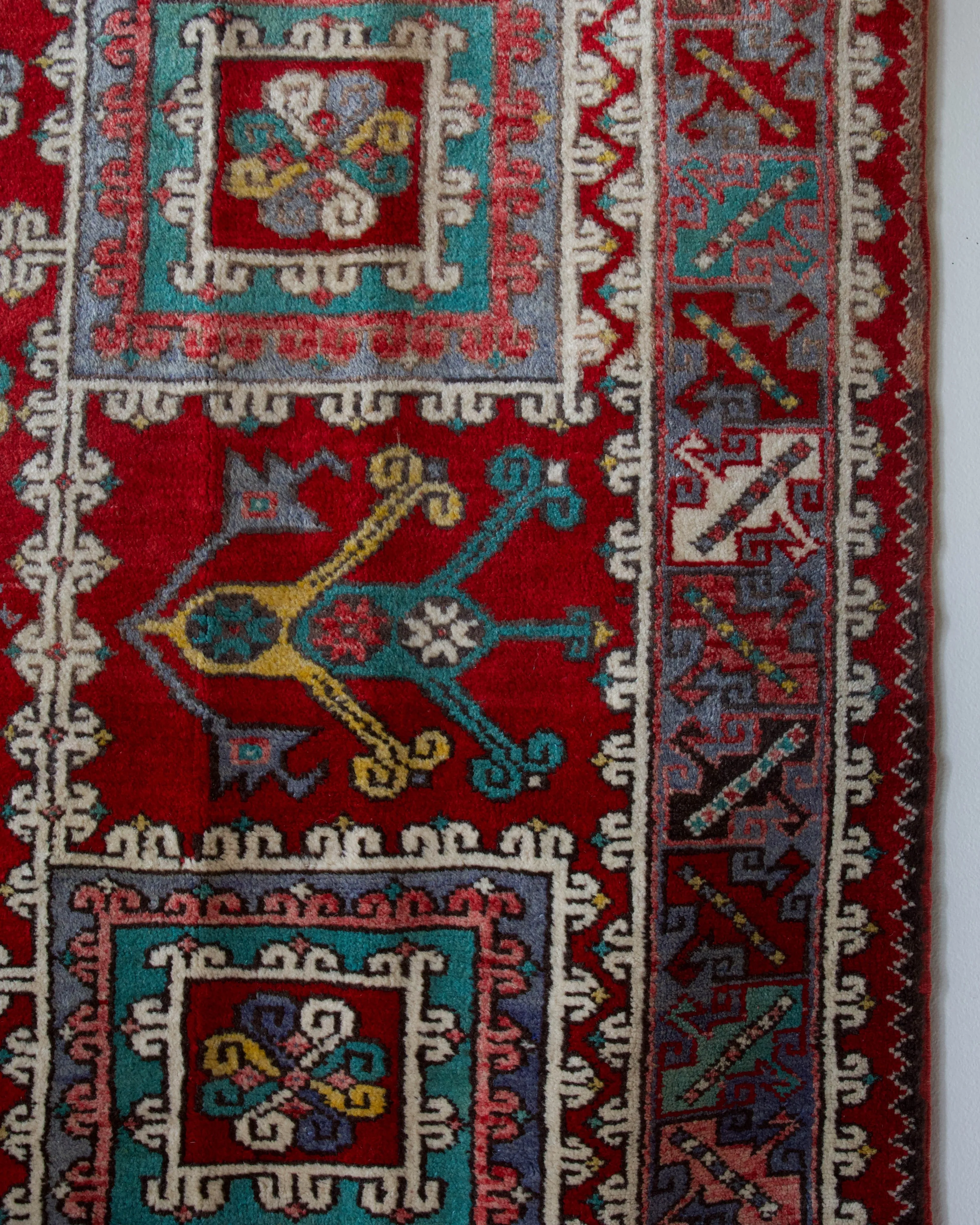 Vintage Canakkale Ayvacik Rug 6'2"x9'