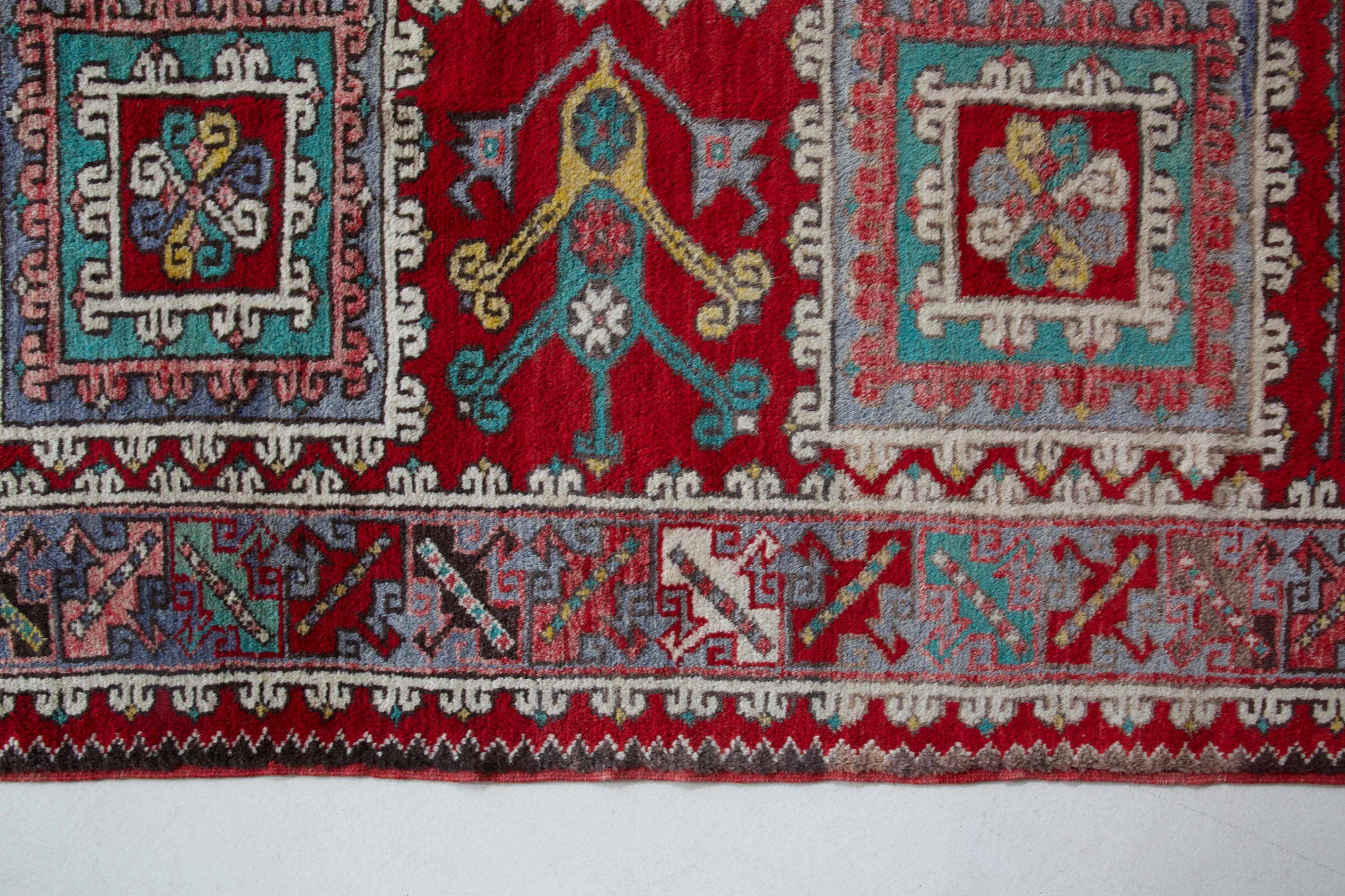 Vintage Canakkale Ayvacik Rug 6'2"x9'