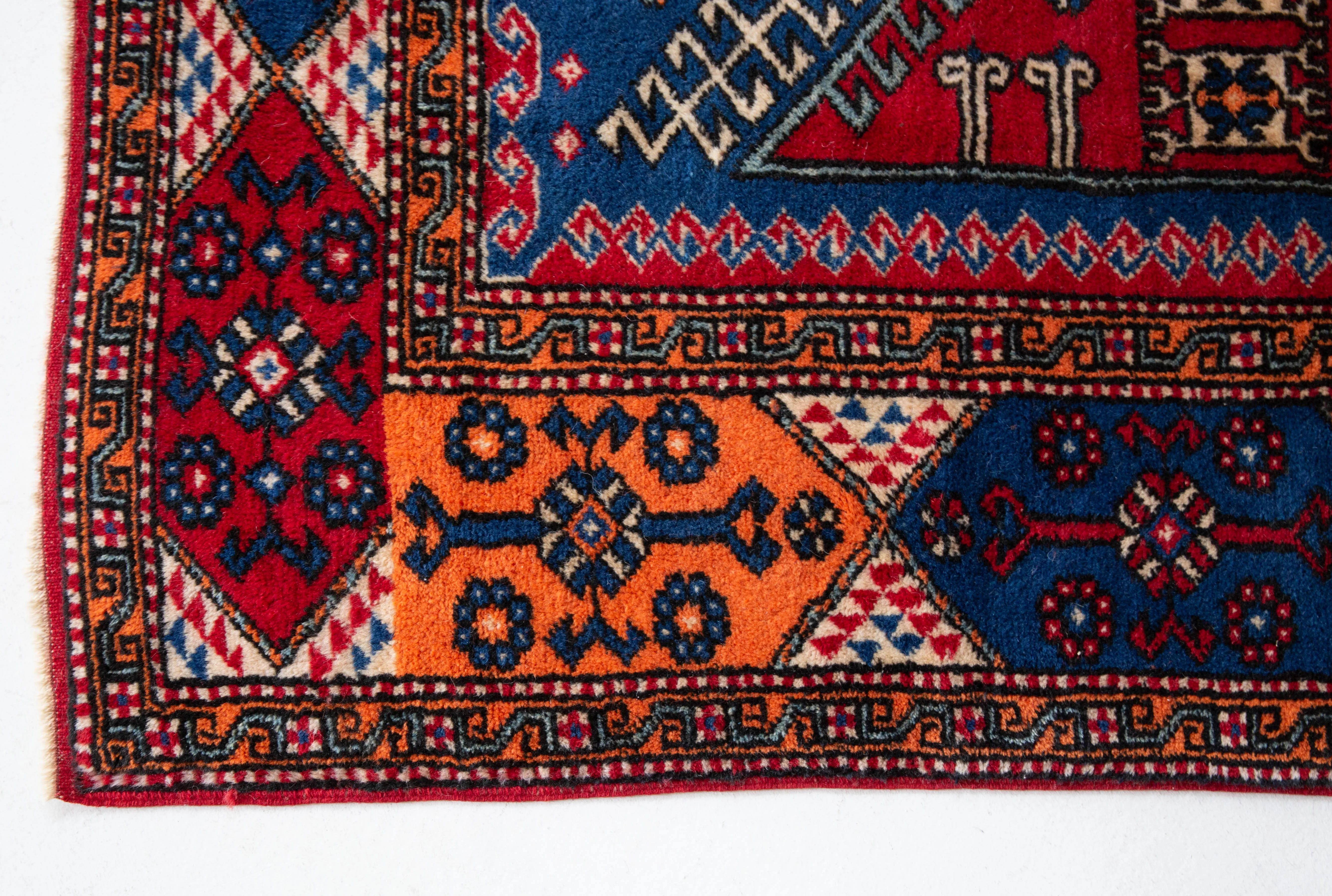 Vintage Canakkale Ayvacik Rug 6'4"x8'7"