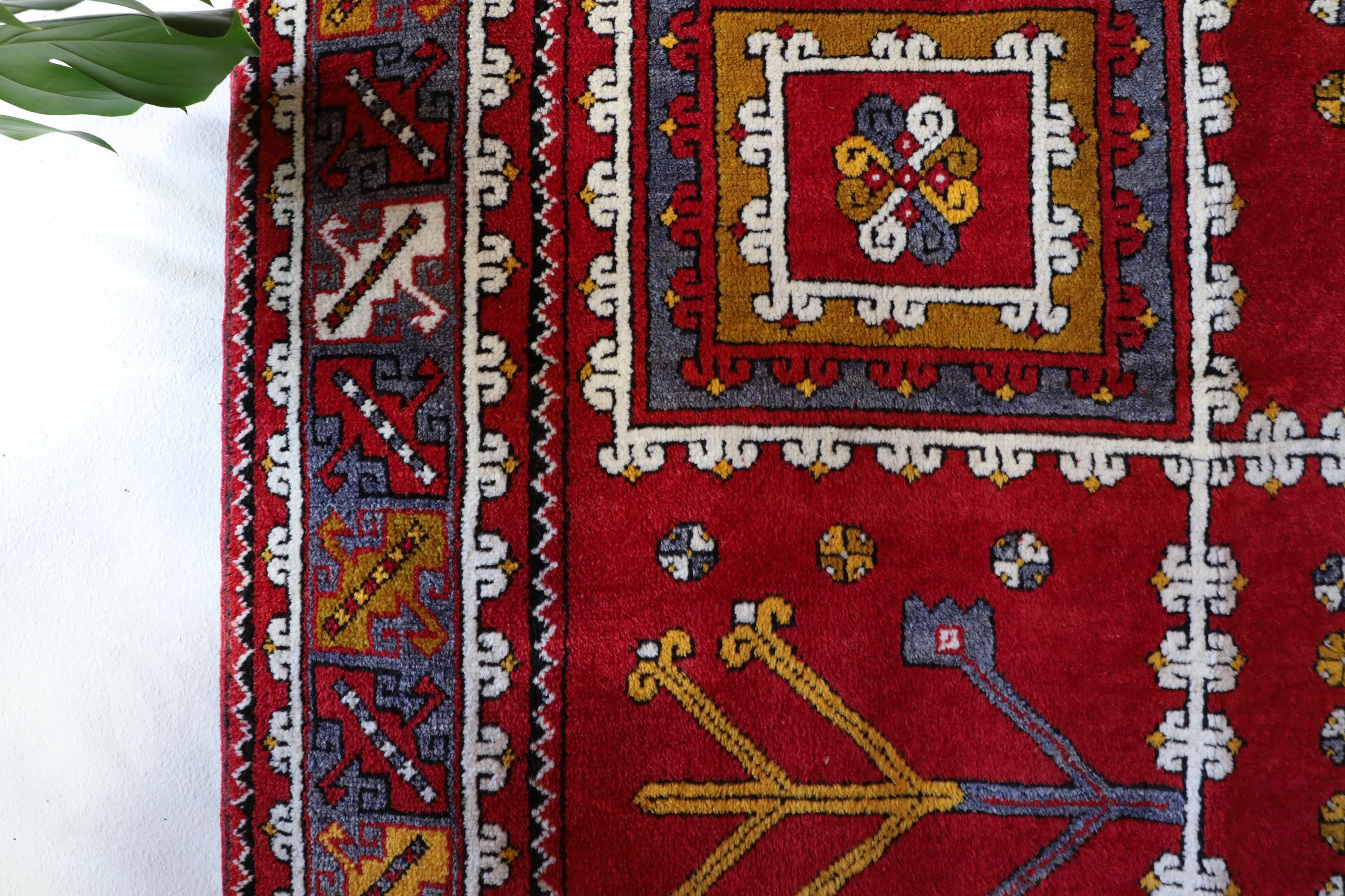 Vintage Canakkale Ayvacik Rug 7'3"x9'10"