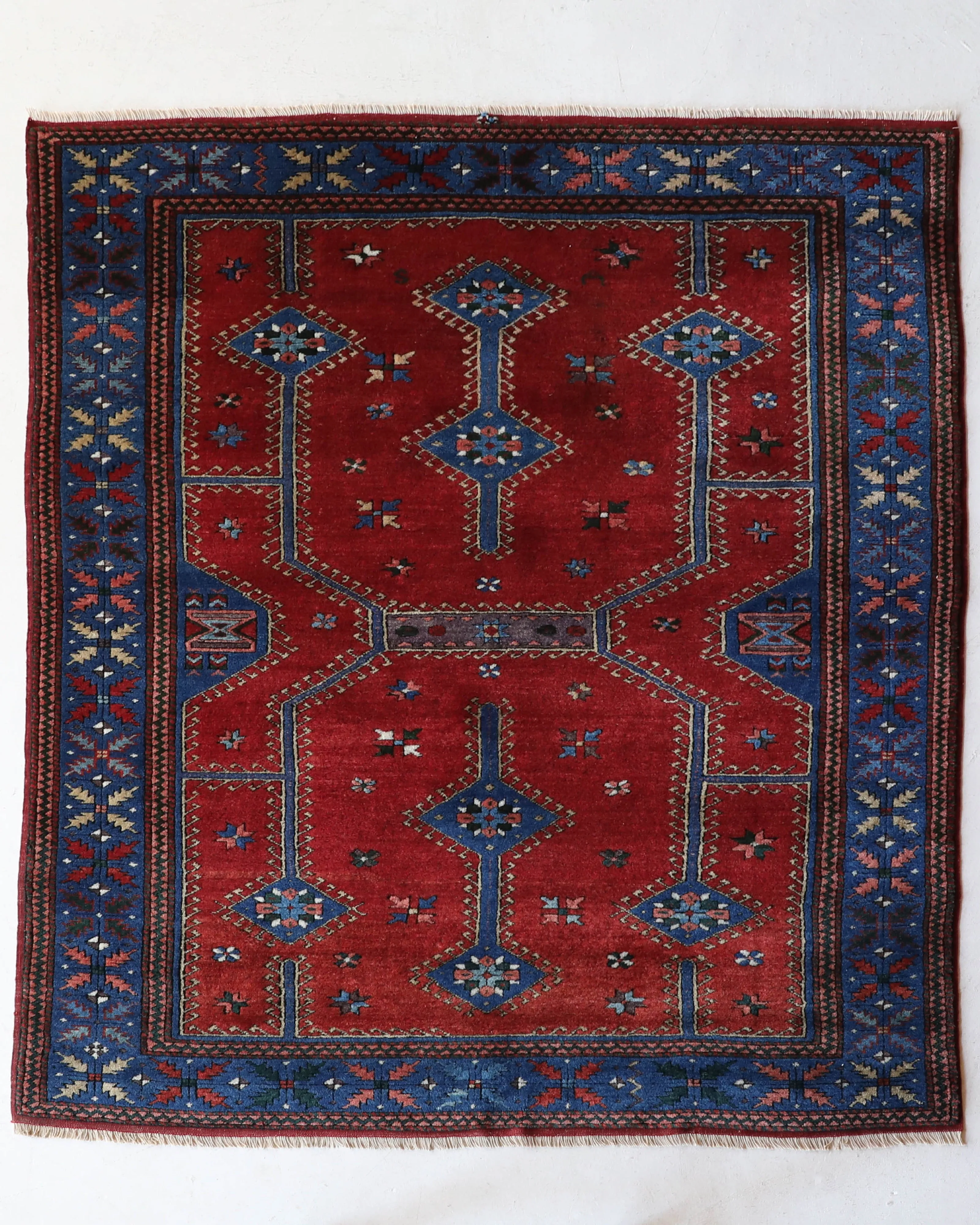Vintage Canakkale Dobag Rug 5'6"x7'