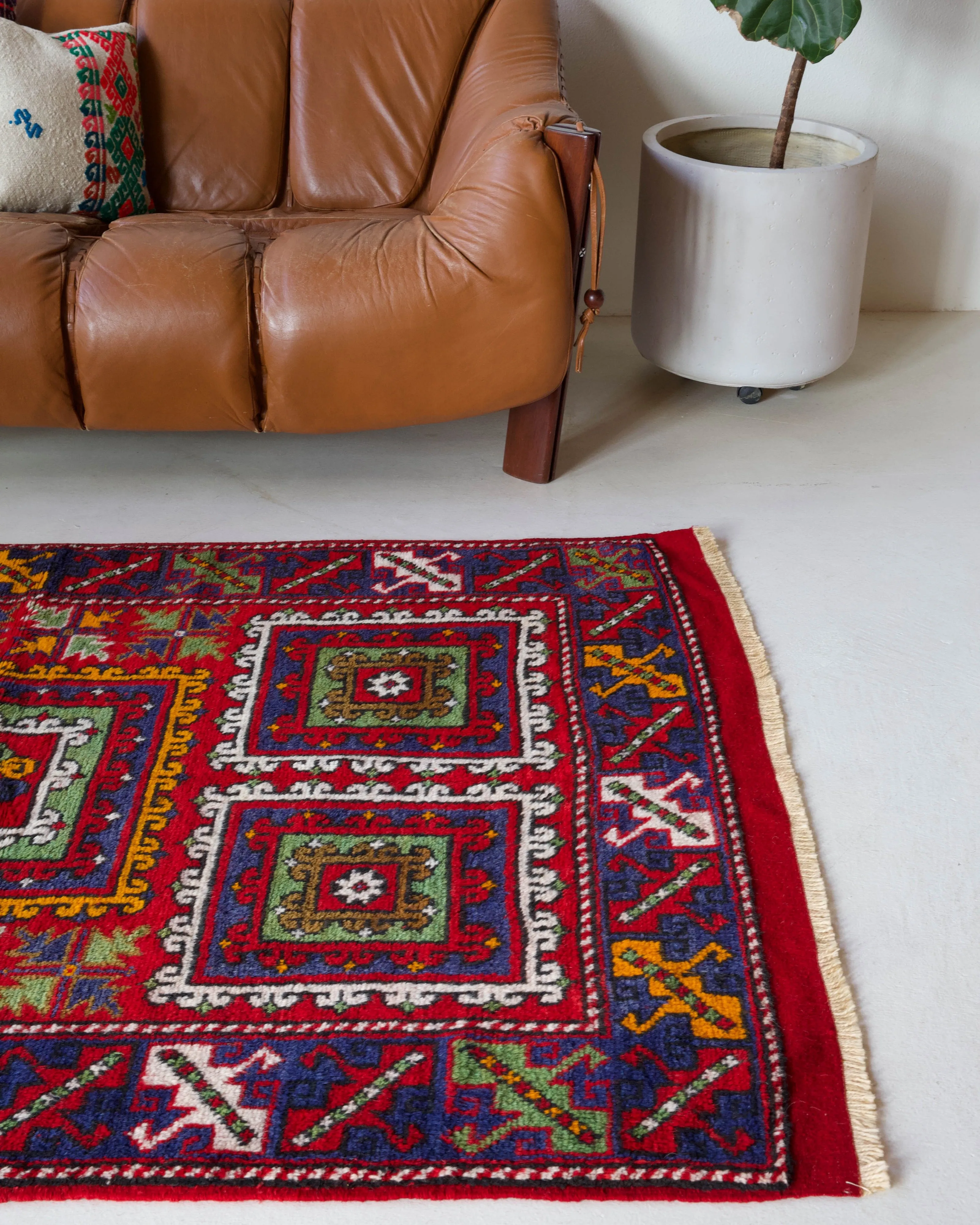 Vintage Canakkale Rug 4'6"x6'11"