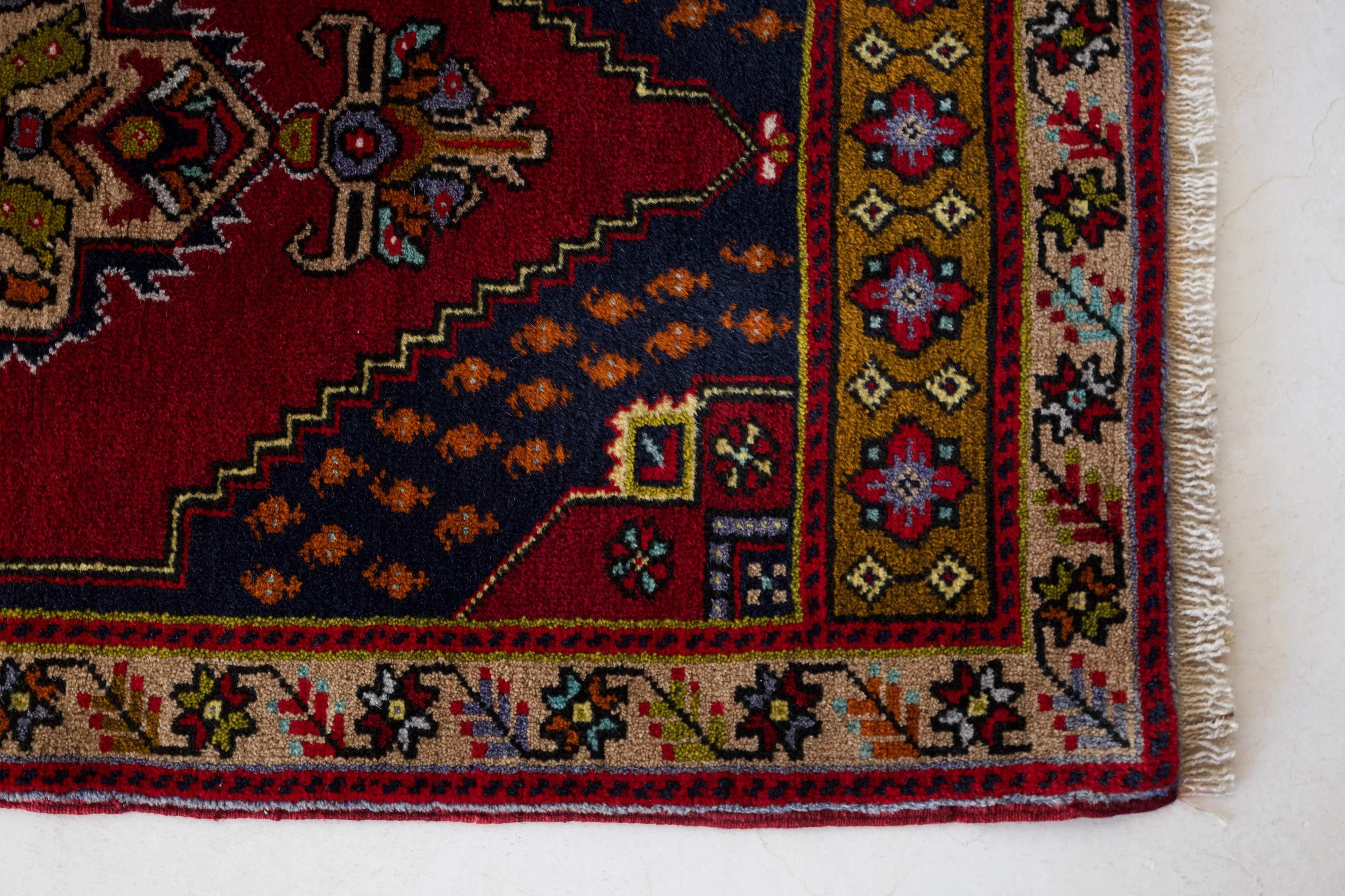 Vintage central Anatolian Rug 2'3"x4'2"