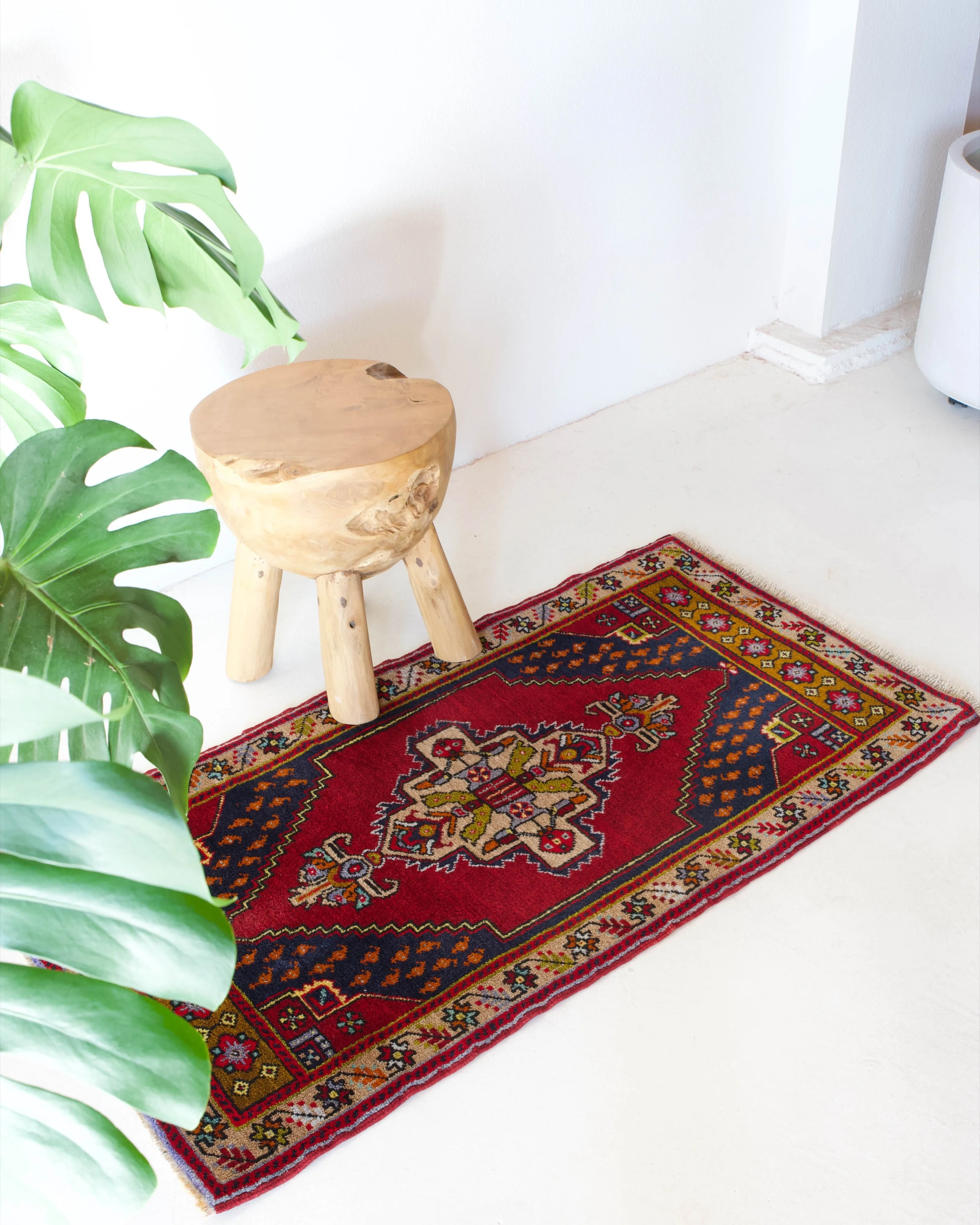 Vintage central Anatolian Rug 2'3"x4'2"