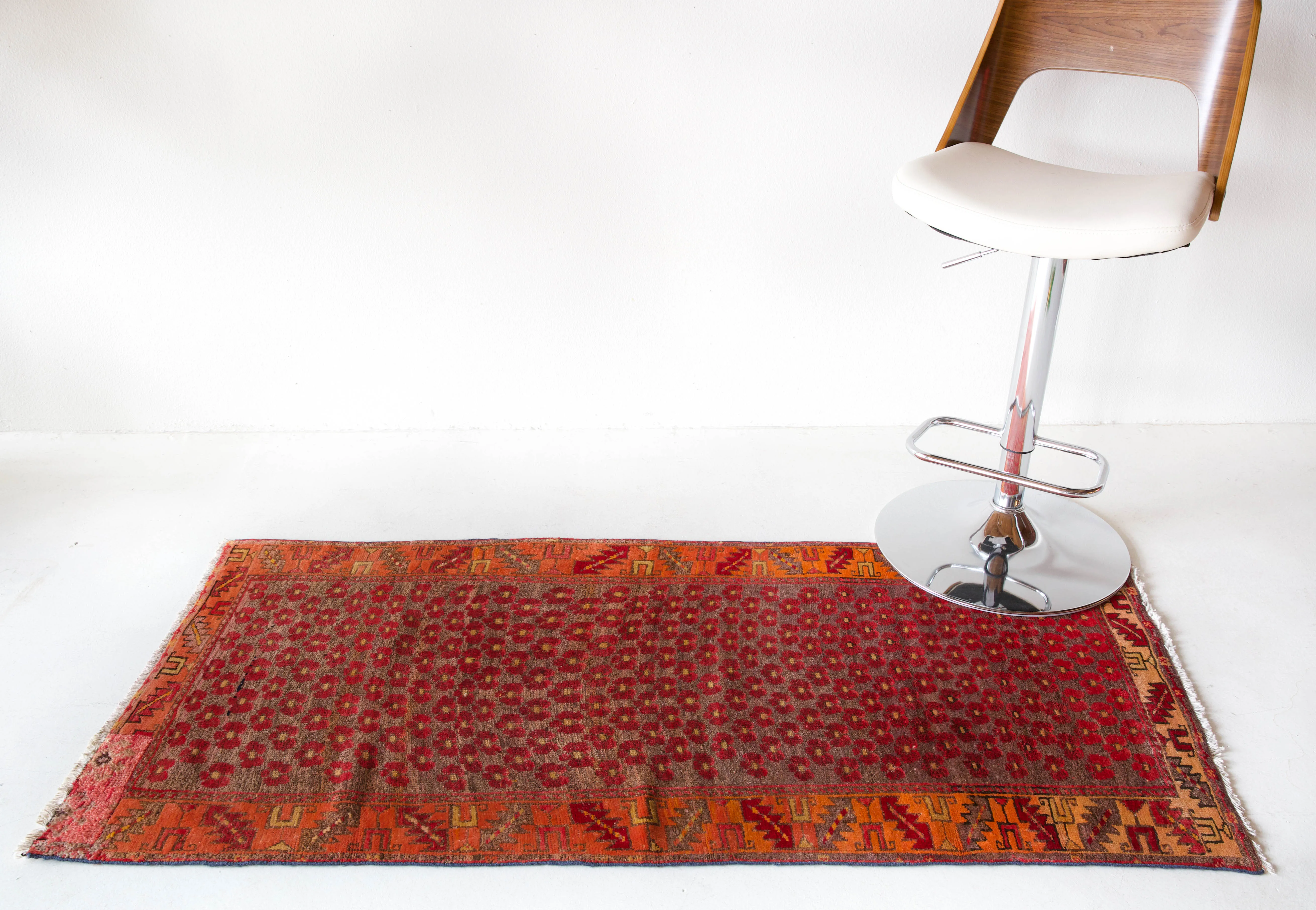 Vintage central Anatolian Rug 2'3"x5'4"