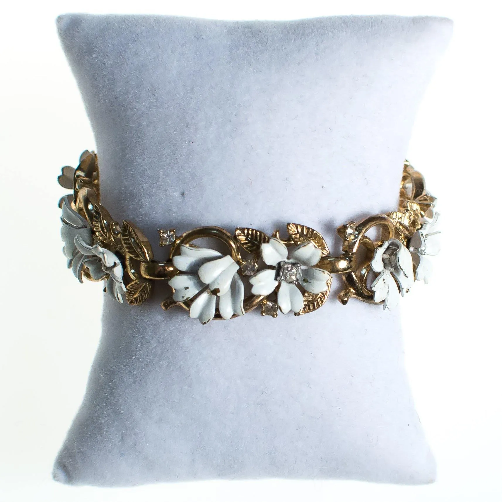 Vintage Crown Trifari White Flower with Rhinestones Bracelet, Gold Tone, White Flowers, CZ, Snap Lock Clasp