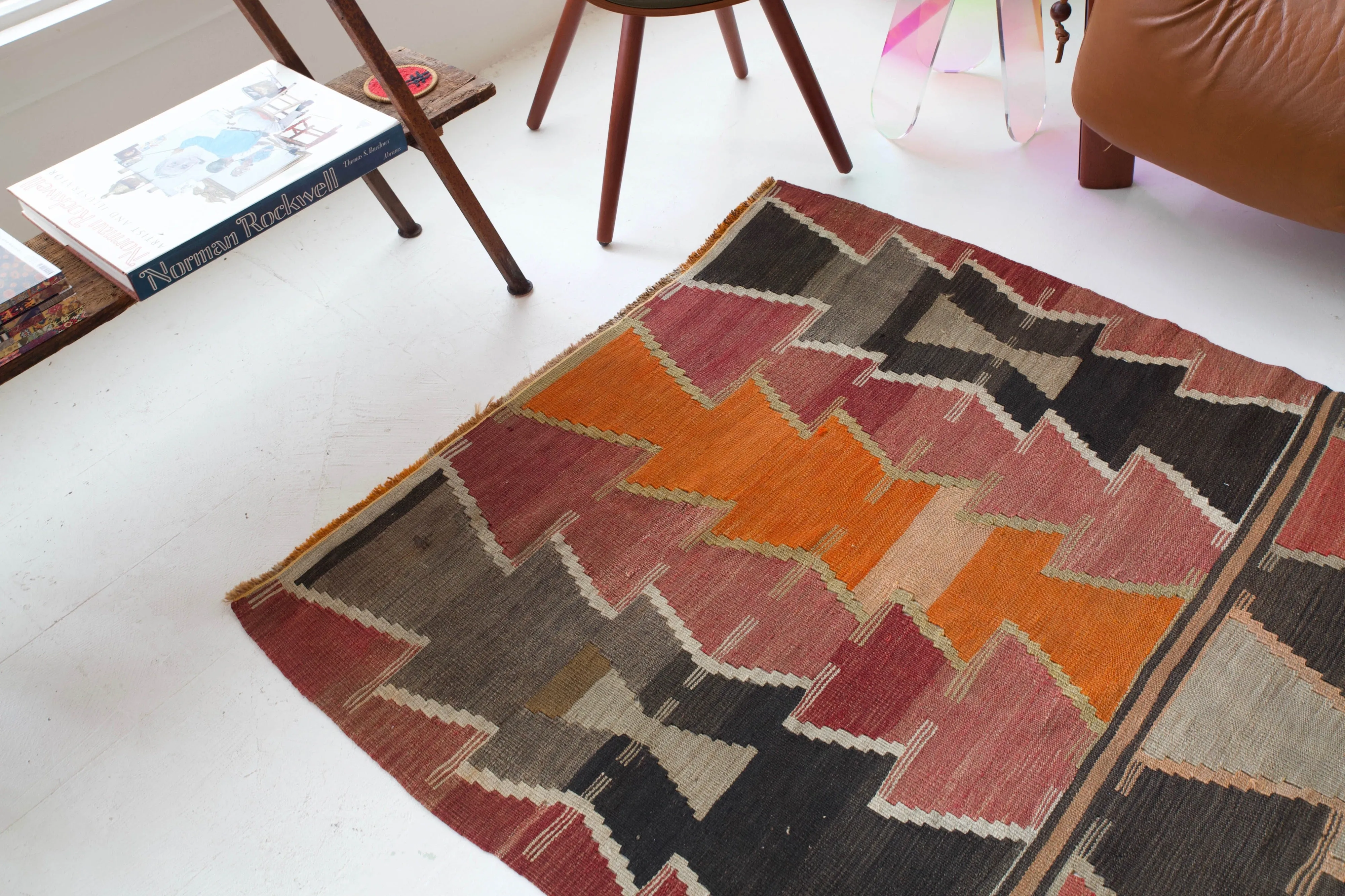 Vintage eastern Anatolian Kilim Rug 4'3"x8'