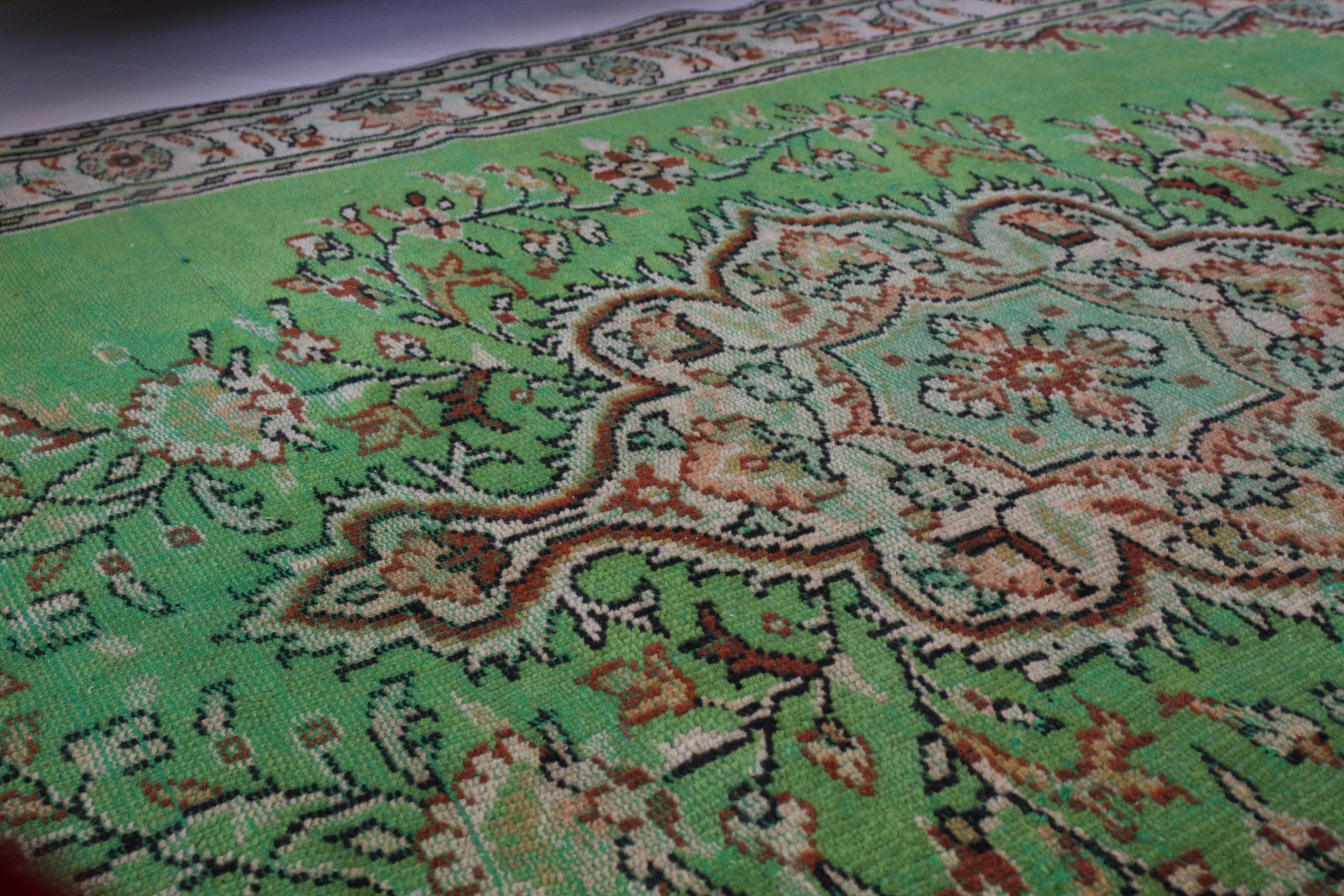 Vintage Isparta Rug 6'x9'10"
