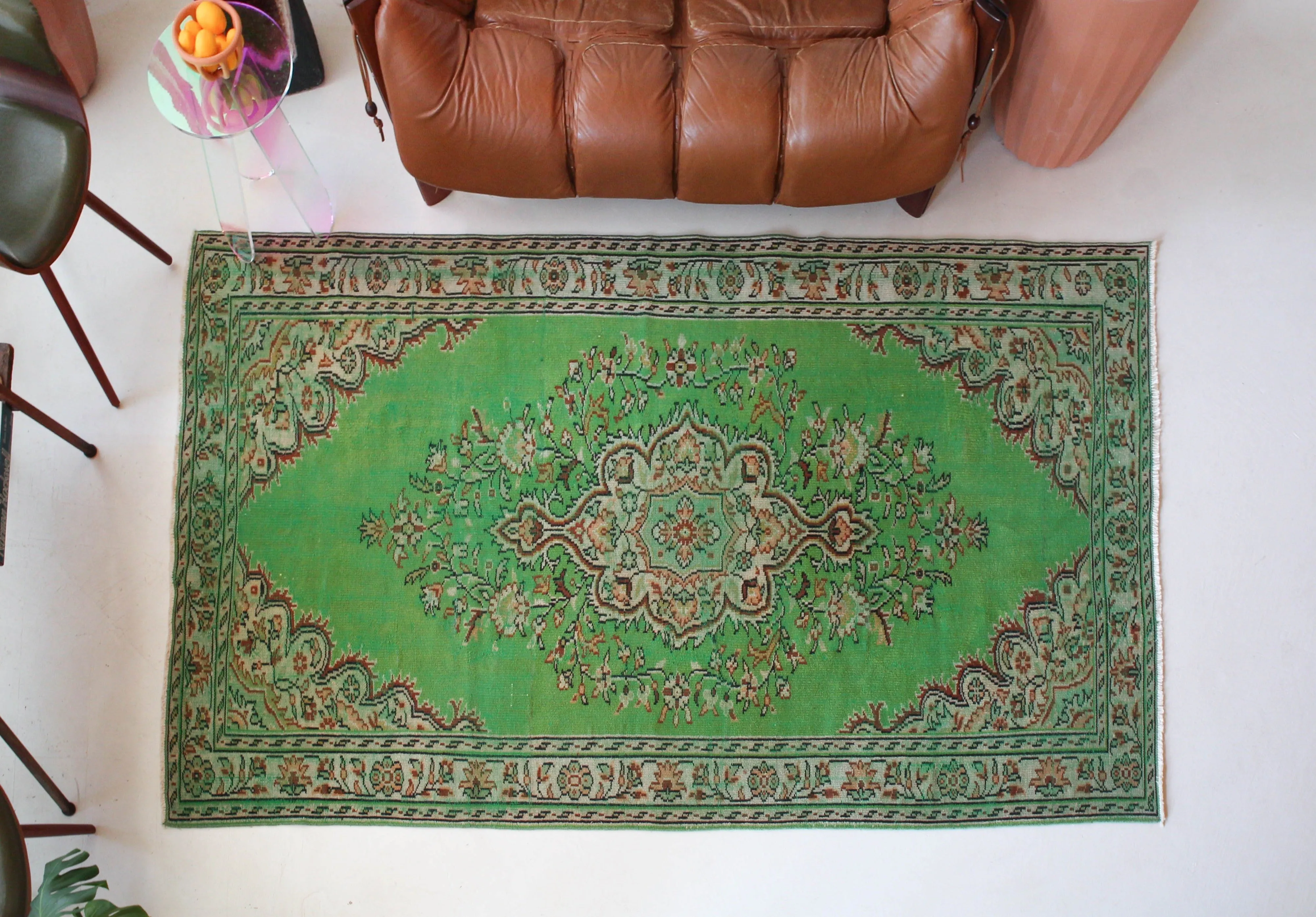 Vintage Isparta Rug 6'x9'10"