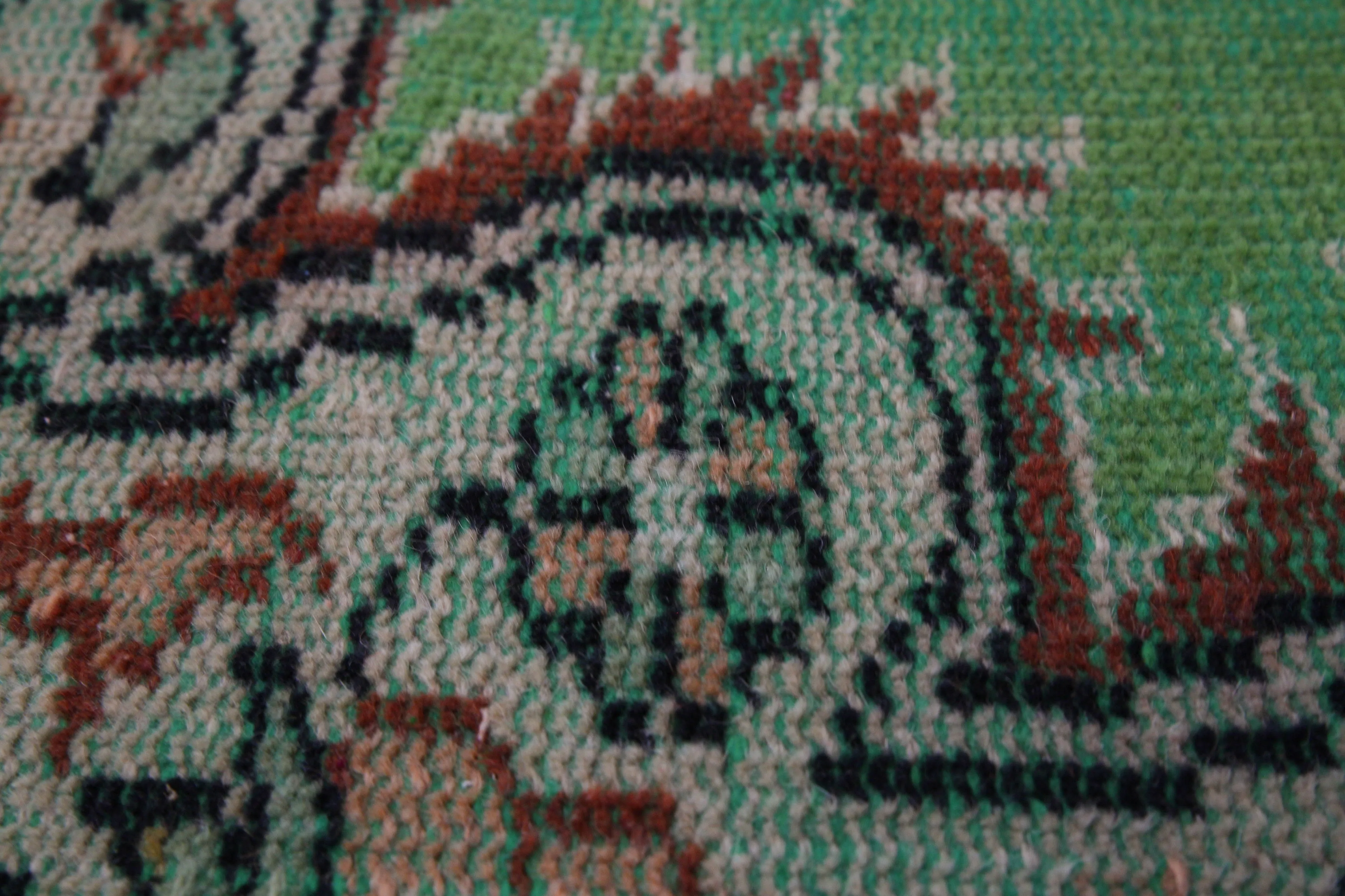 Vintage Isparta Rug 6'x9'10"