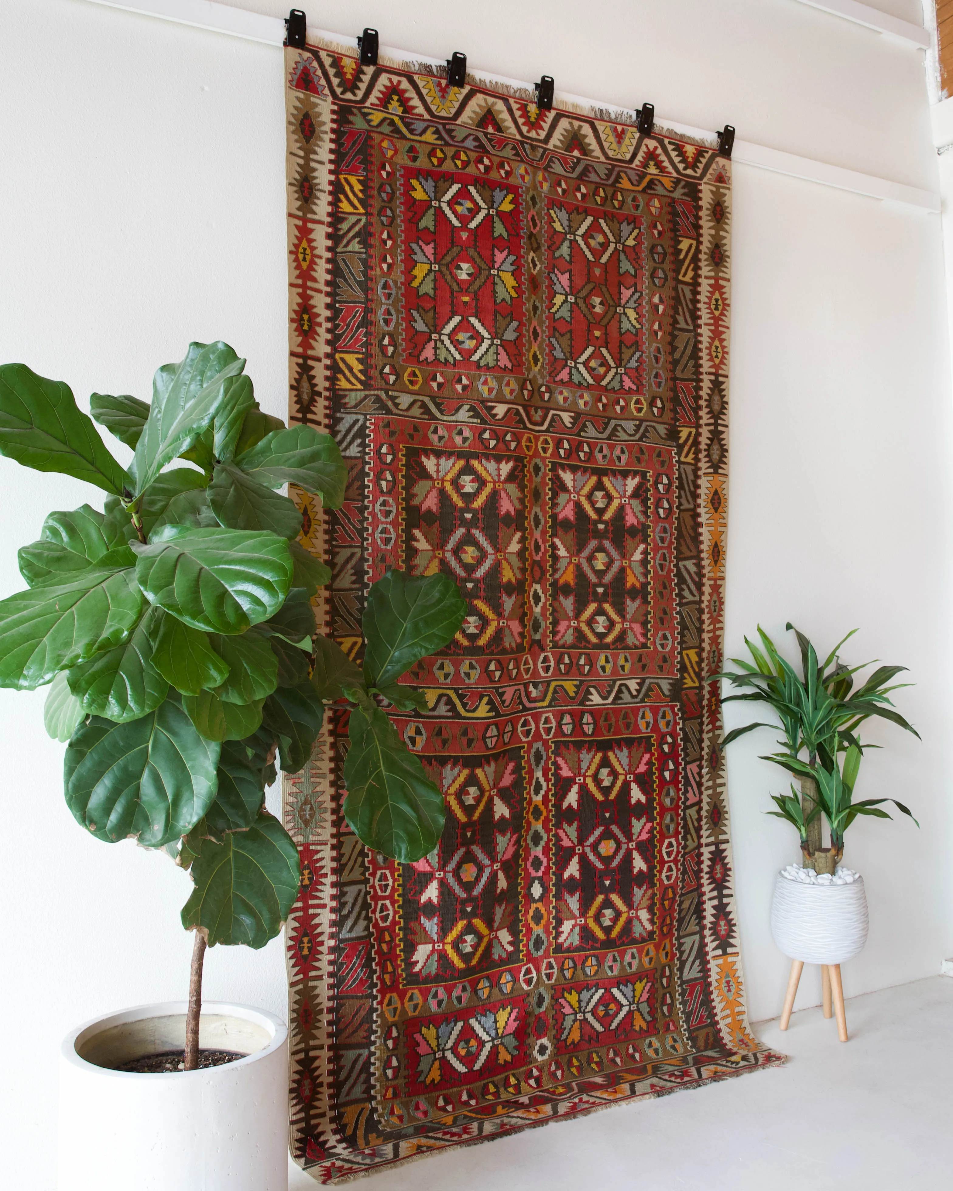 Vintage Kayseri Avsar Kilim Rug 4'8"x9'8"