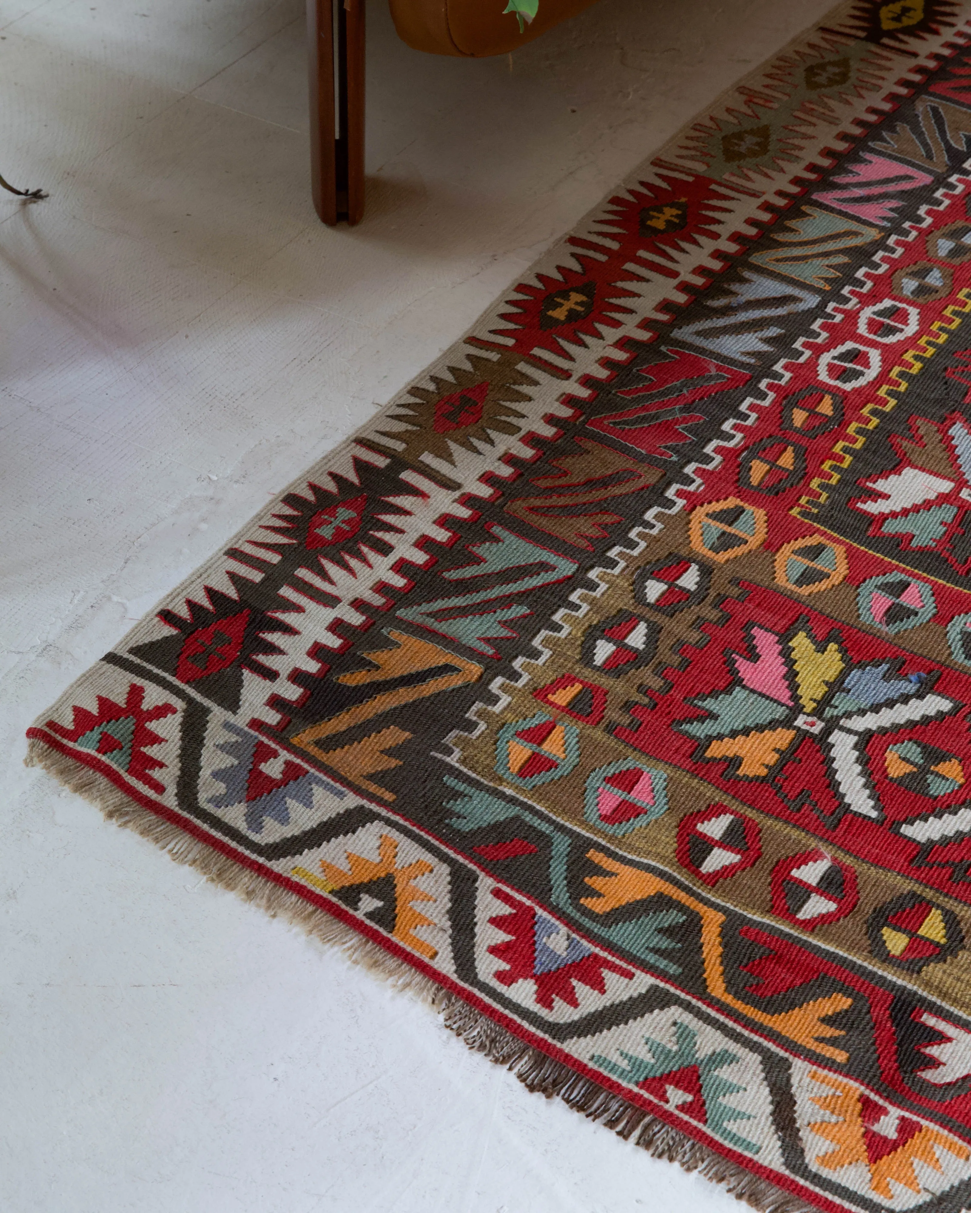 Vintage Kayseri Avsar Kilim Rug 4'8"x9'8"
