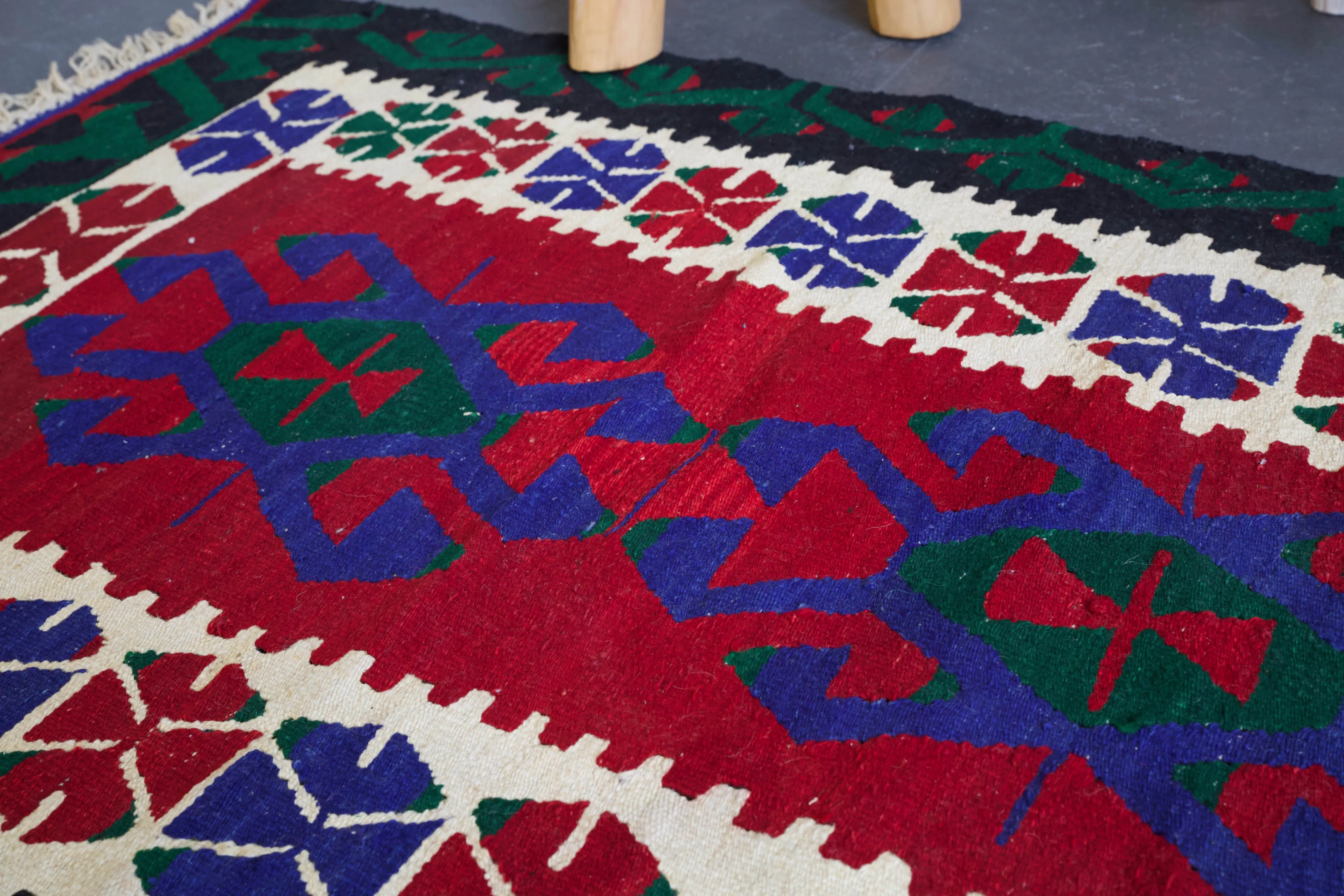 Vintage Mini Turkish Kilim Rug 2'11"x4'8"