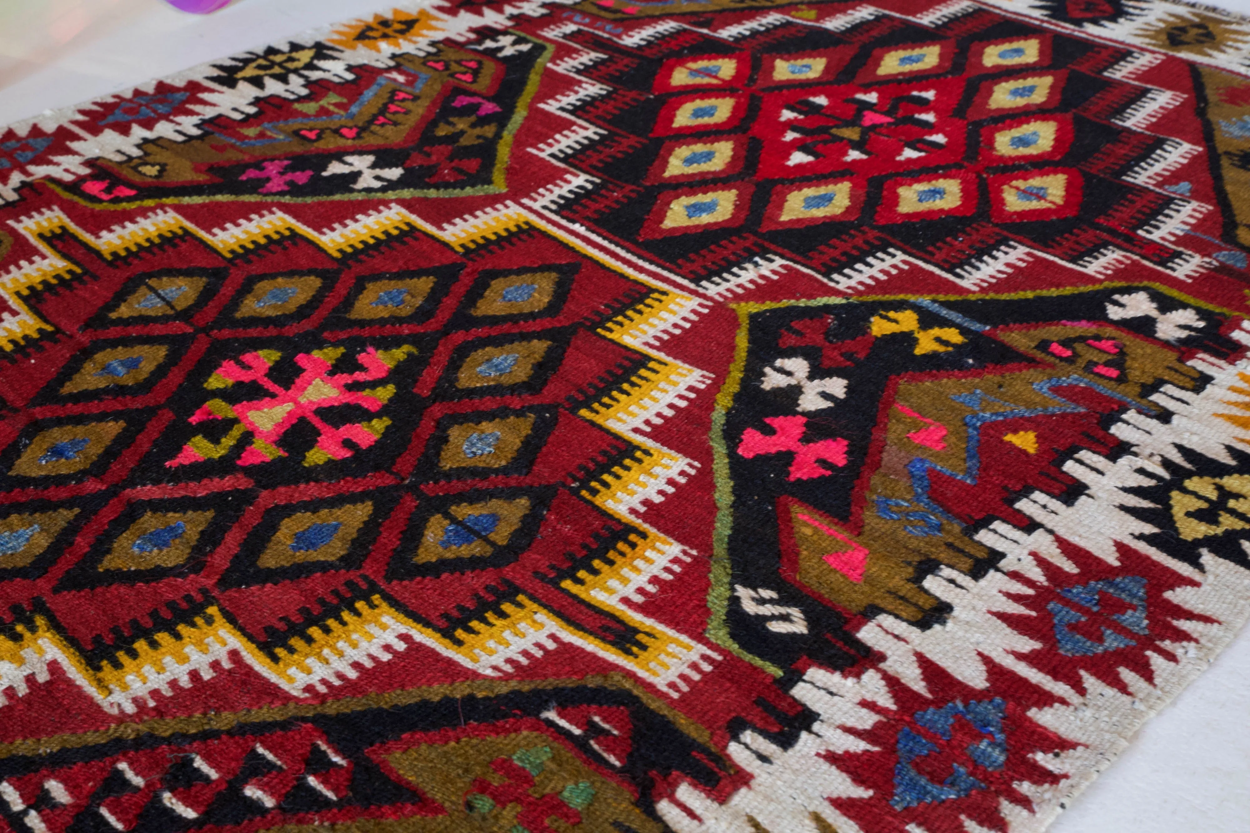 Vintage Mini Turkish Kilim Rug 3'4"x4'9"