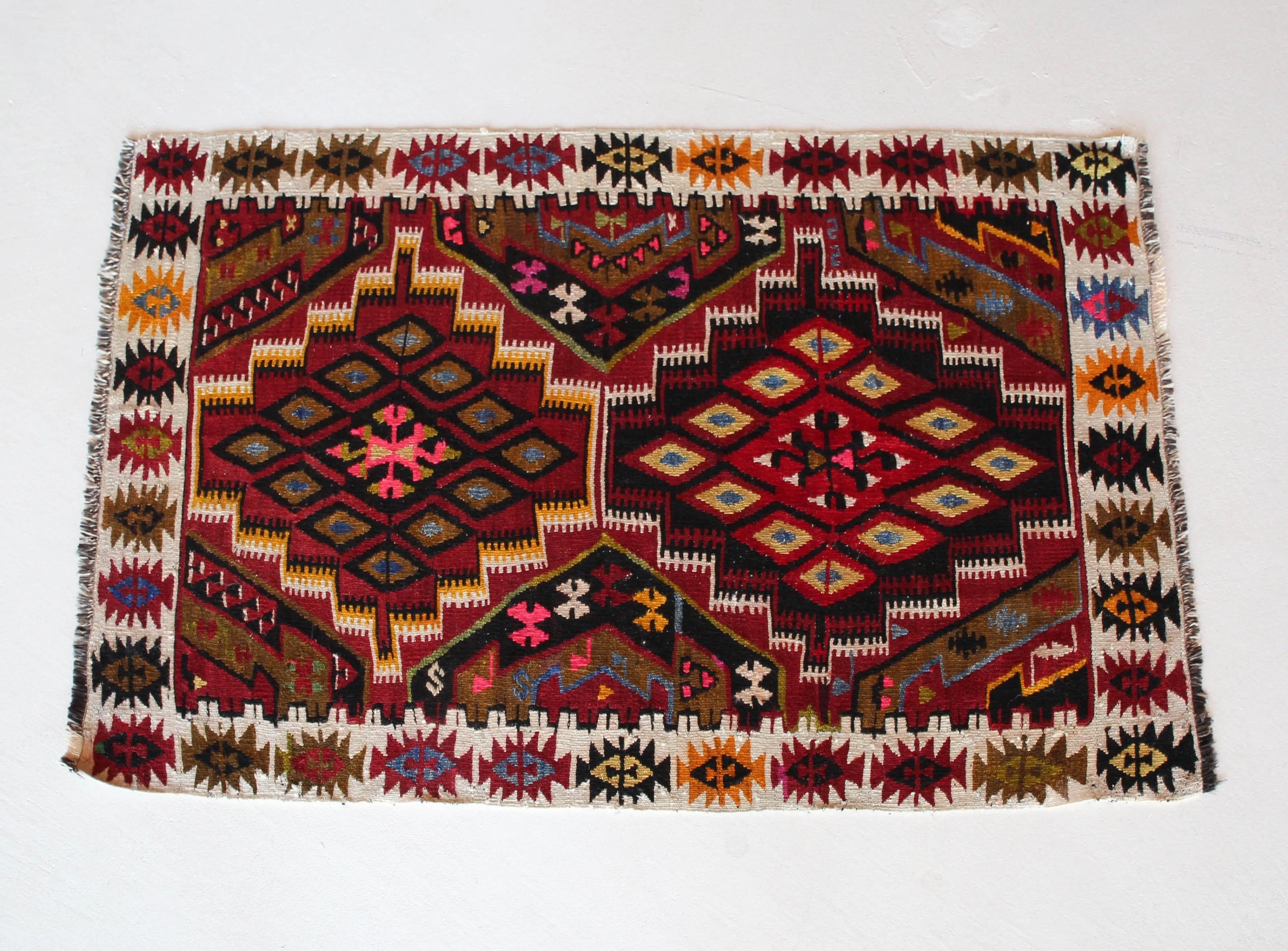 Vintage Mini Turkish Kilim Rug 3'4"x4'9"