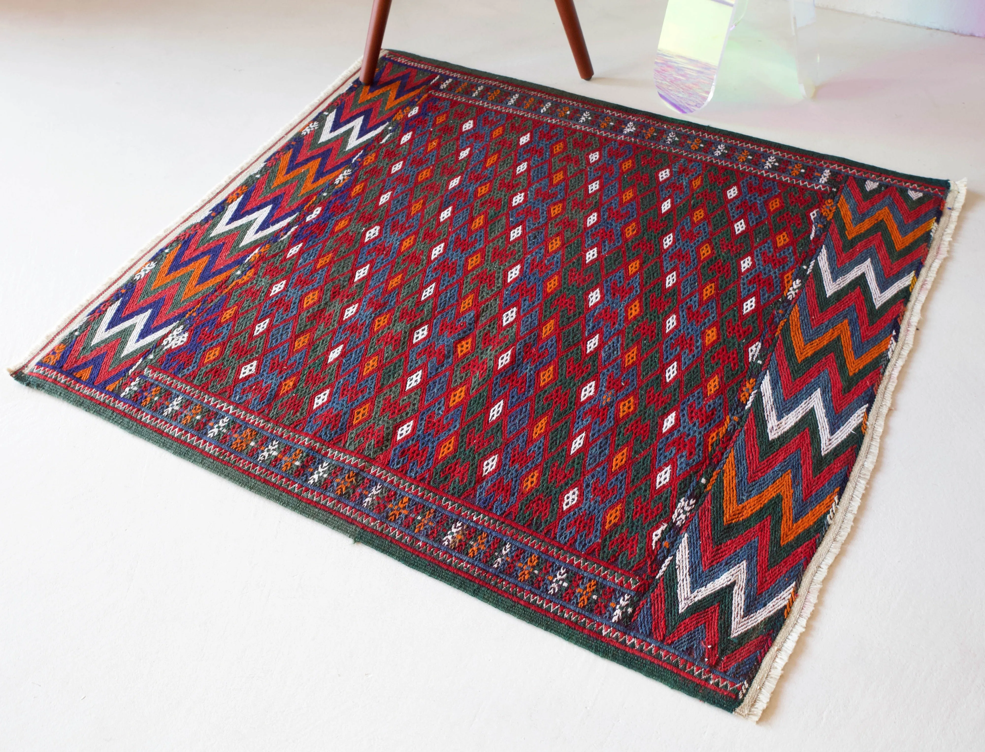 Vintage Mini Turkish Kilim Rug 3'9"x4'3"