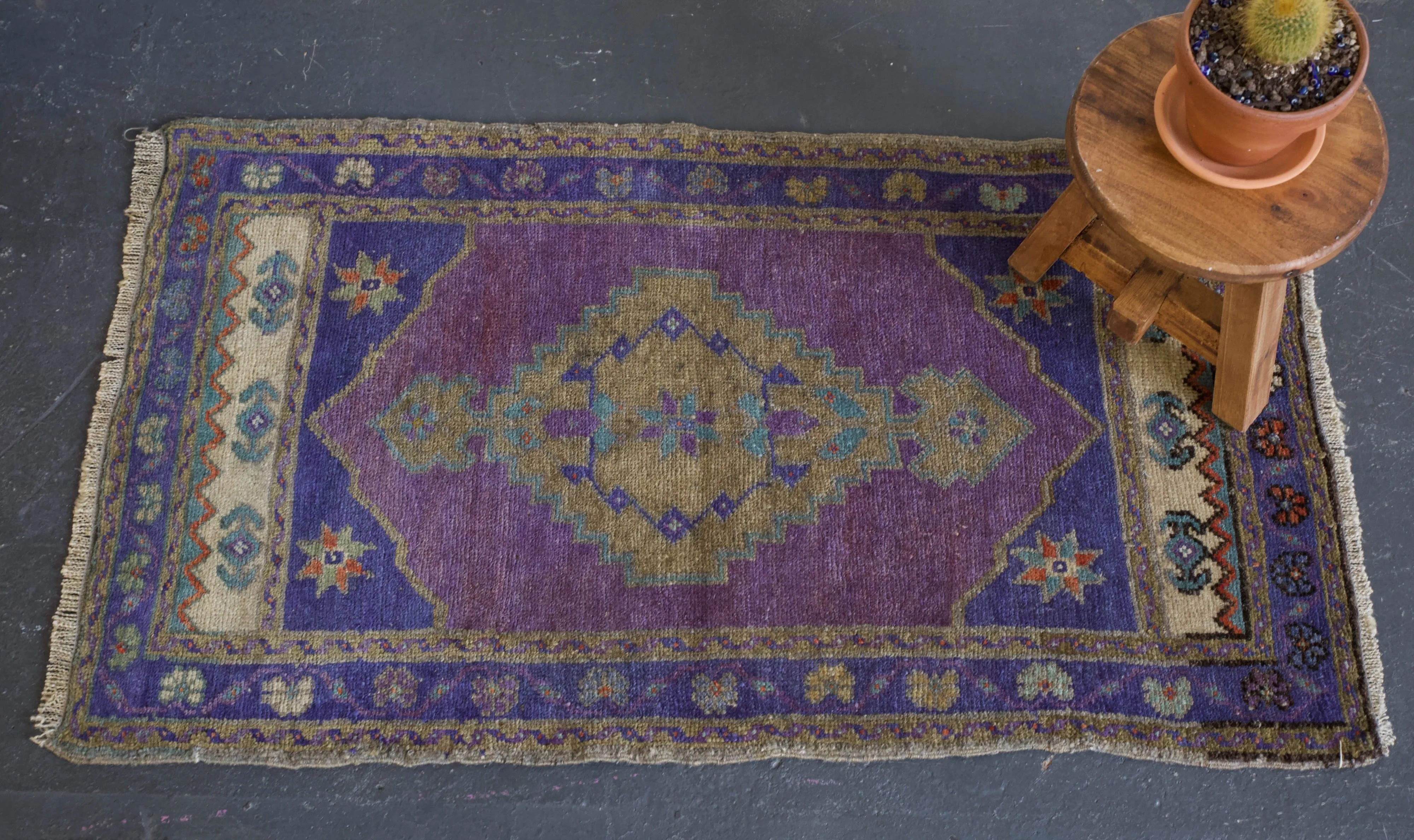 Vintage Mini Turkish Rug 1'10"x3'1"
