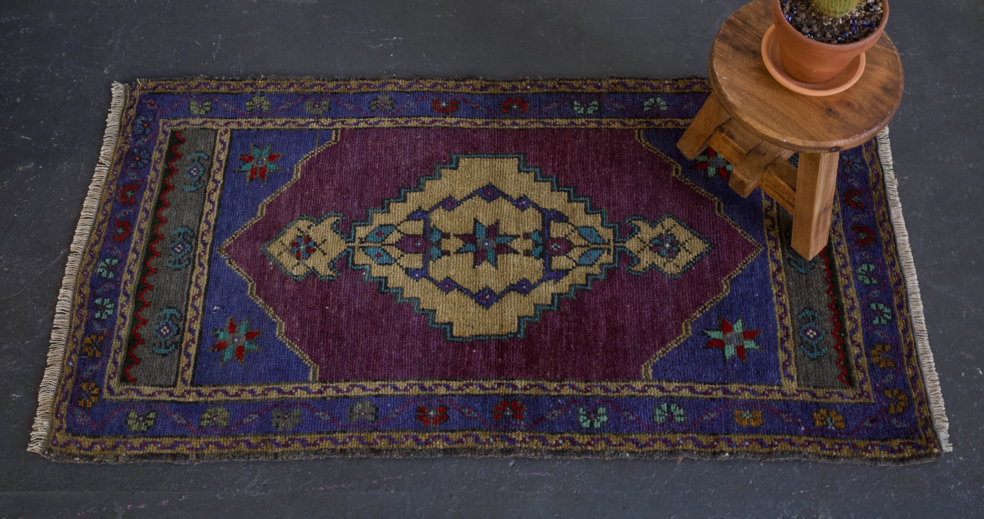 Vintage Mini Turkish Rug 1'10"x3'5"