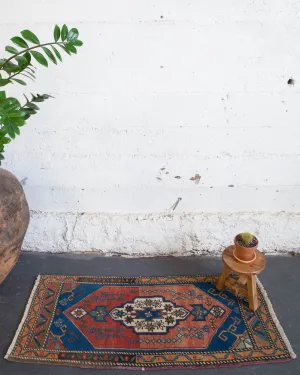 Vintage Mini Turkish Rug 1'9"x4'