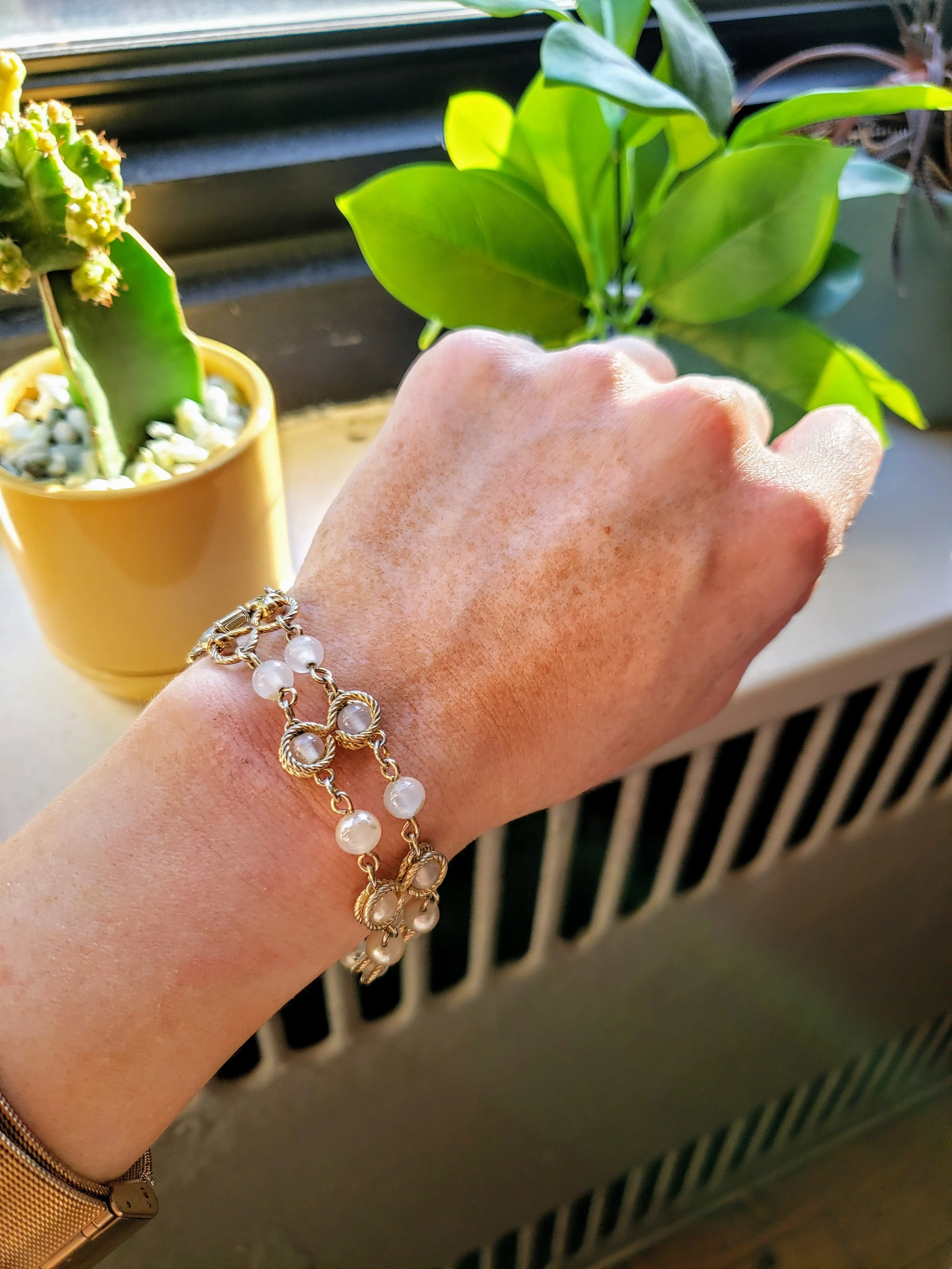 Vintage - Pearl & Gold Chain Bracelet
