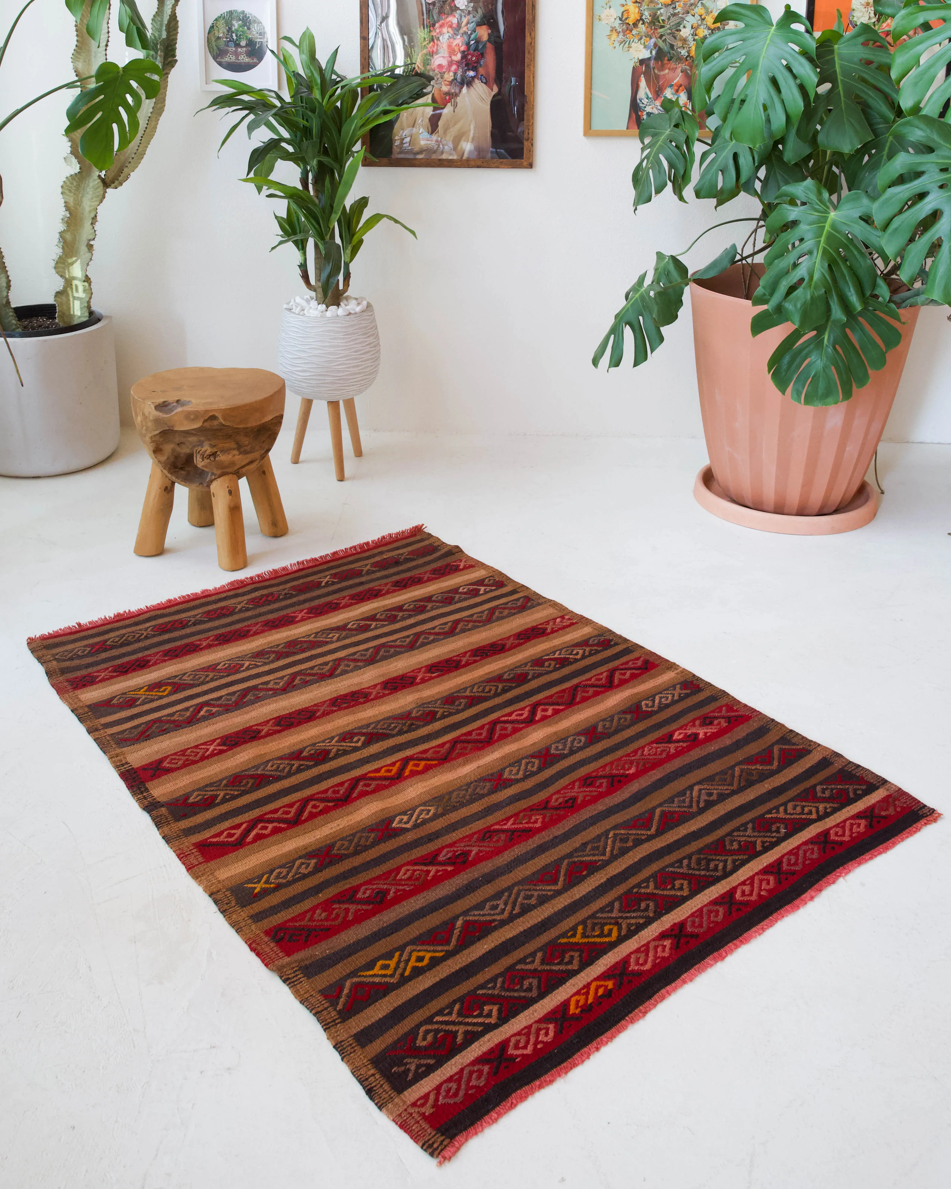 Vintage Sivas Kilim Rug 3'5"x4'8"