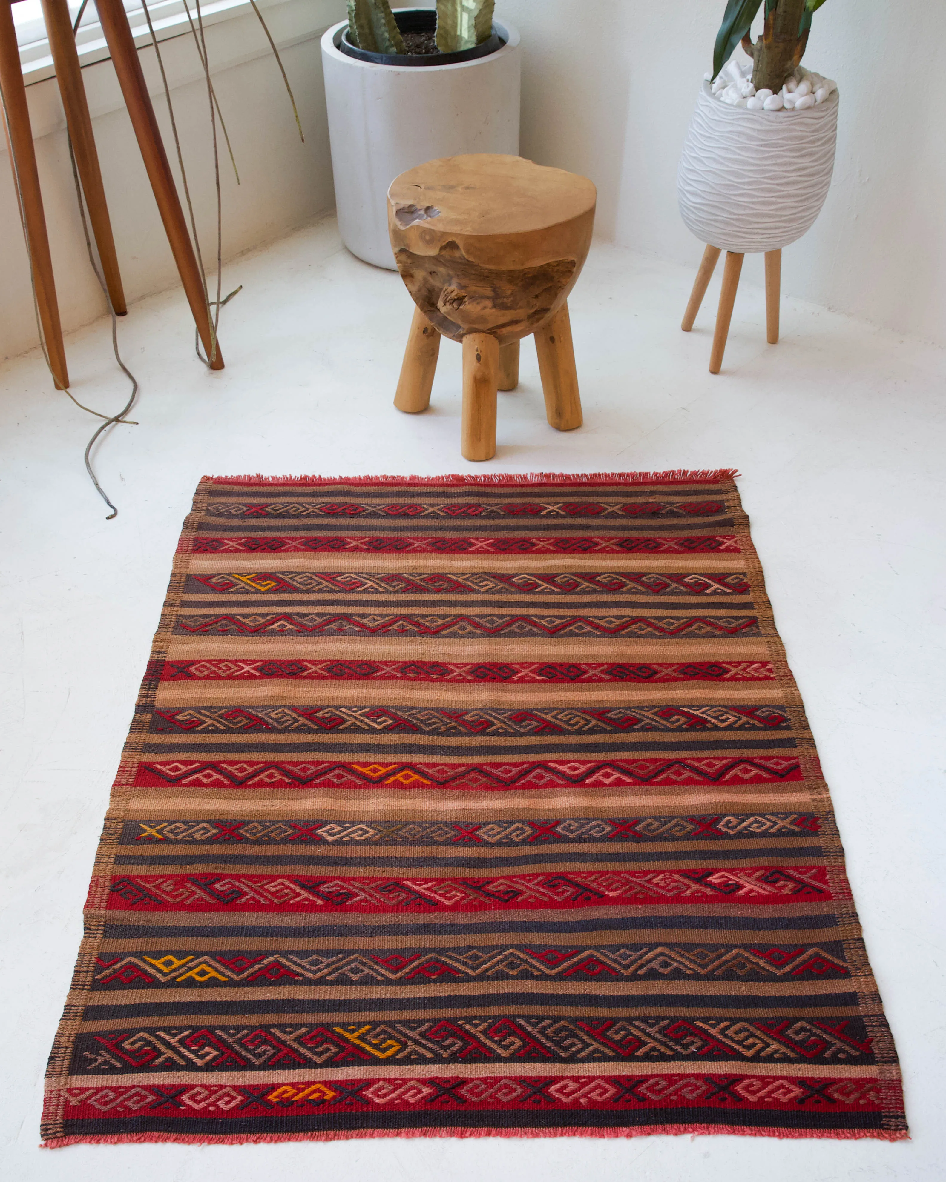 Vintage Sivas Kilim Rug 3'5"x4'8"