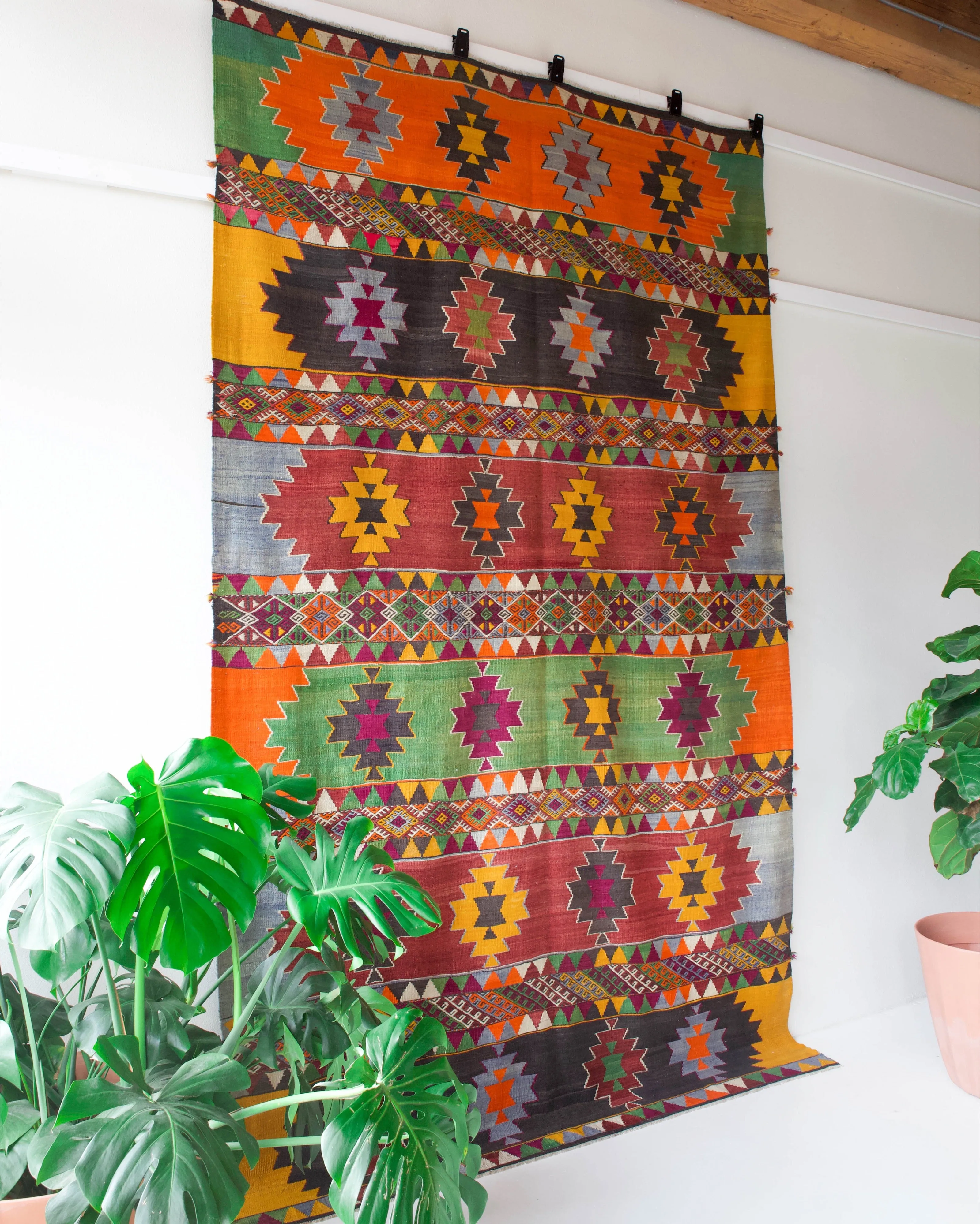 Vintage Turkish Sivas Kilim Rug 6'9"x11'6"