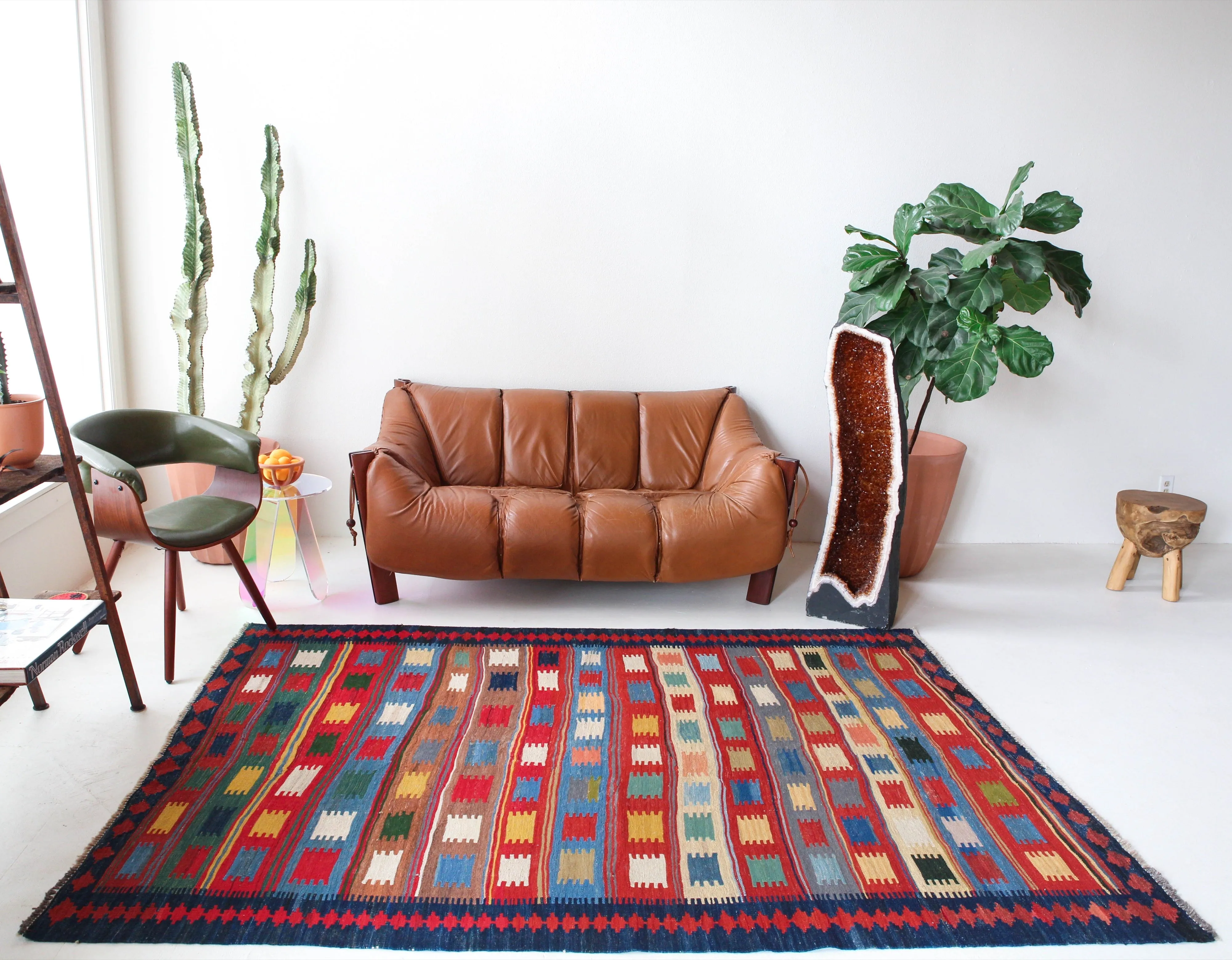 Vintage Turkoman Kilim Rug 5'7"x8'