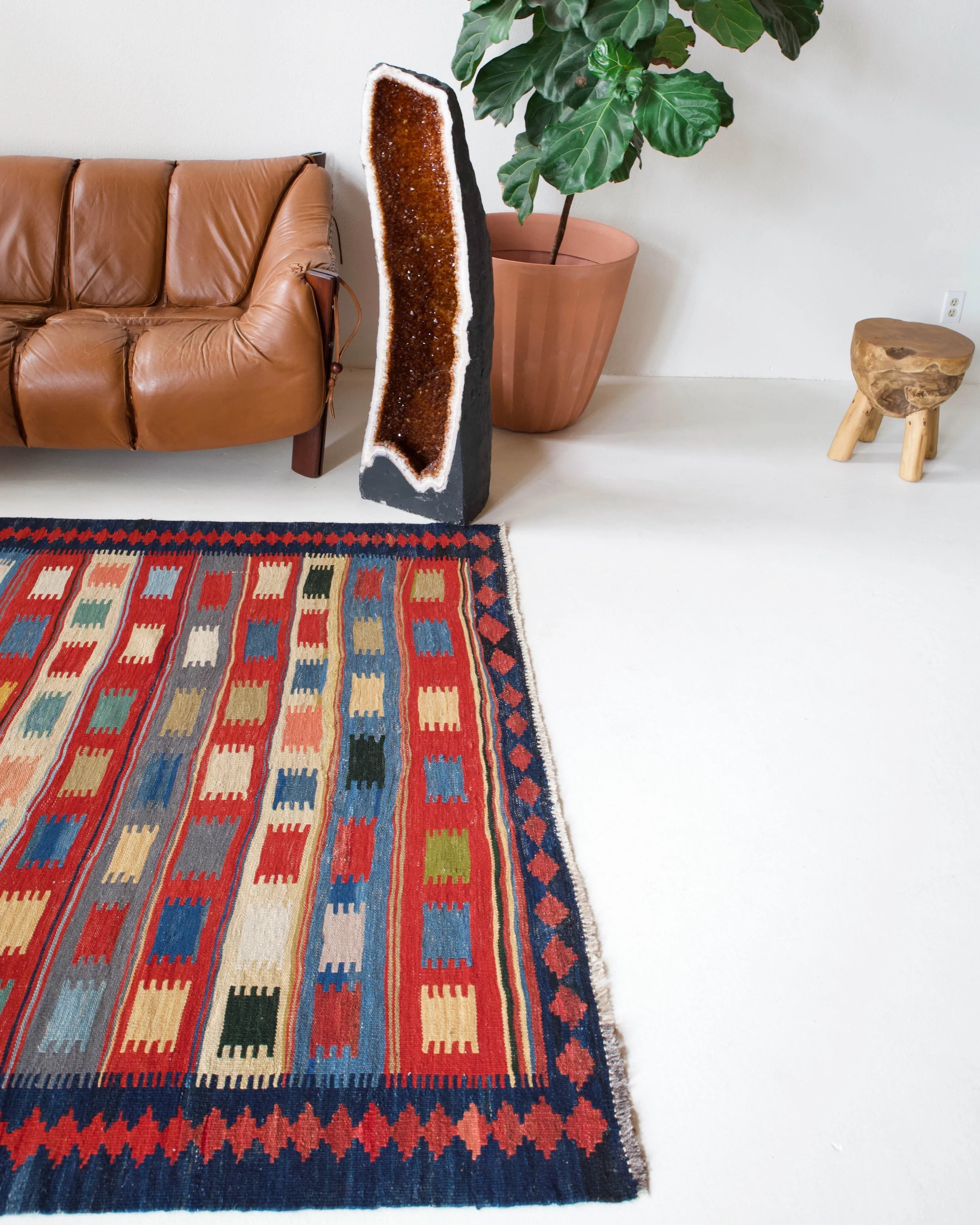 Vintage Turkoman Kilim Rug 5'7"x8'