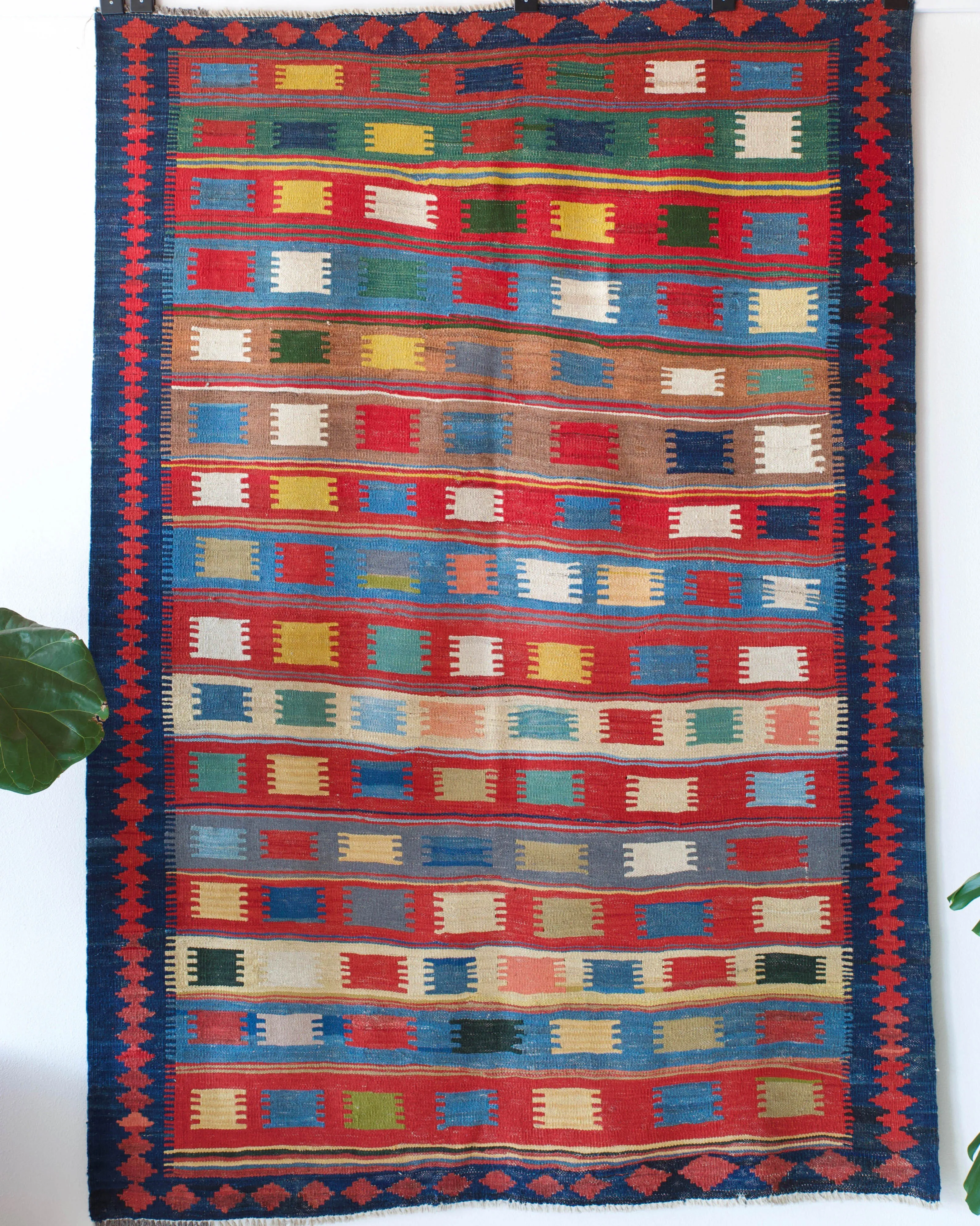 Vintage Turkoman Kilim Rug 5'7"x8'