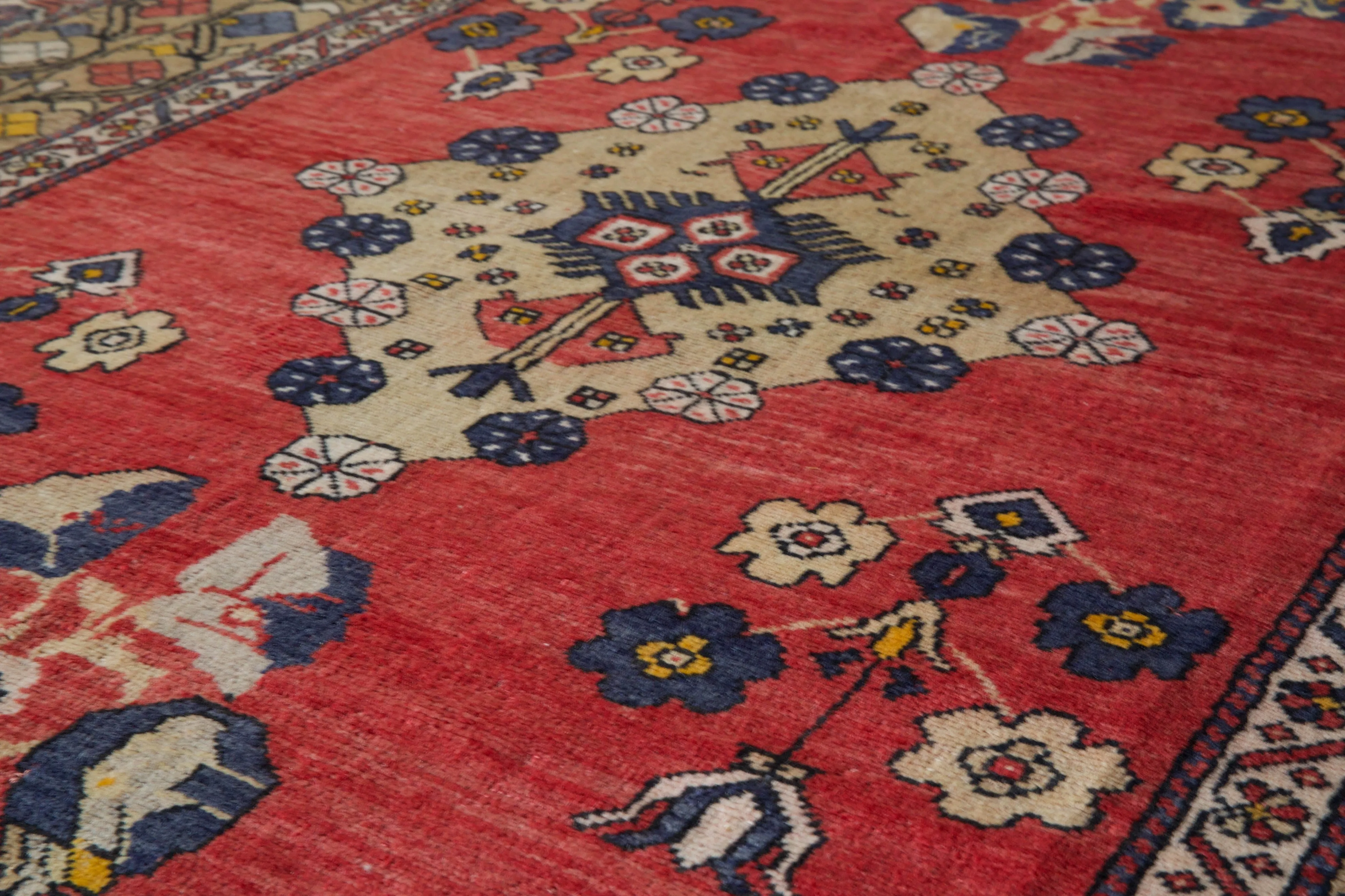 Vintage Western Anatolian Rug 5'10"x8'10"