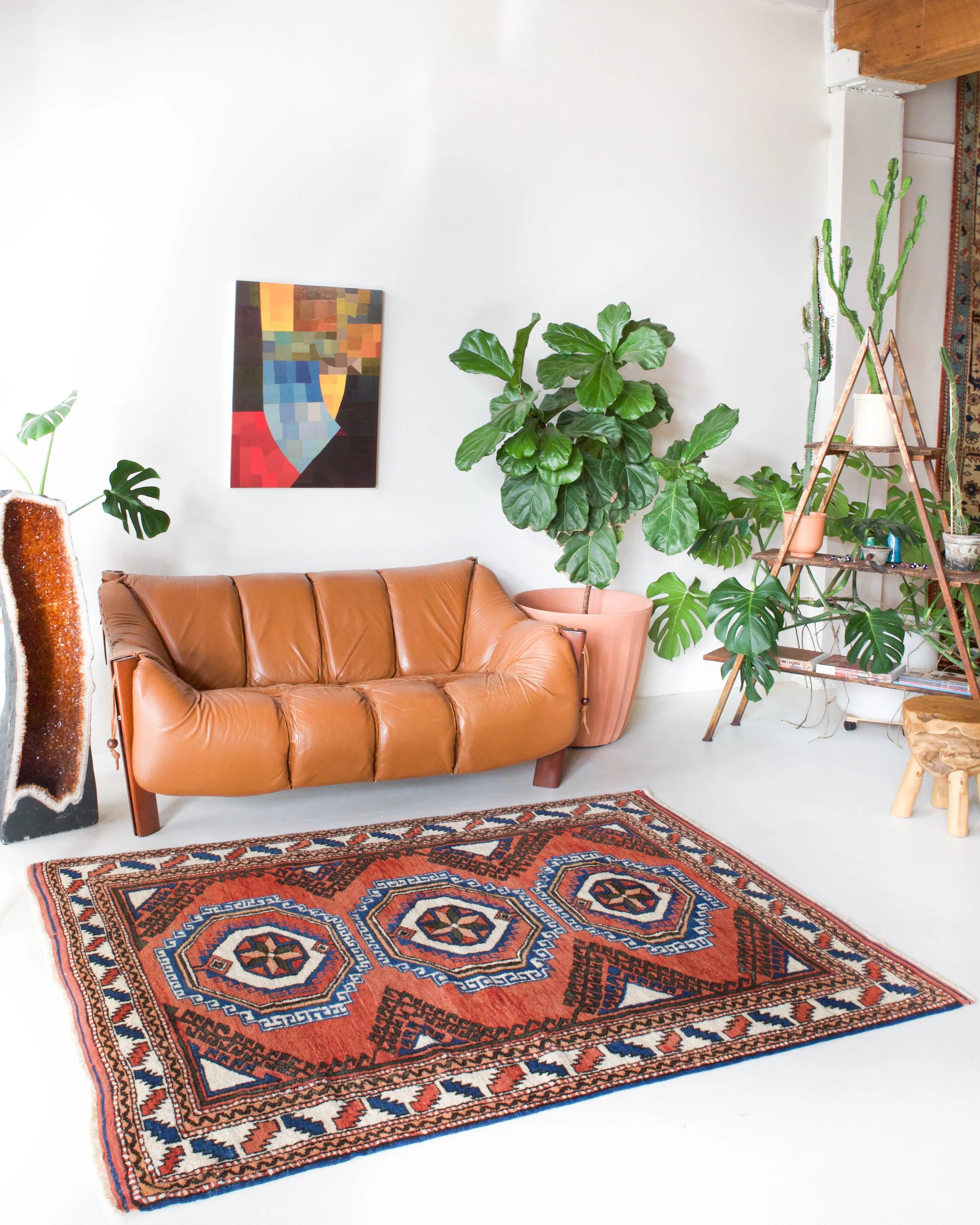 Vintage Western Anatolian Rug 5'6"x6'11"