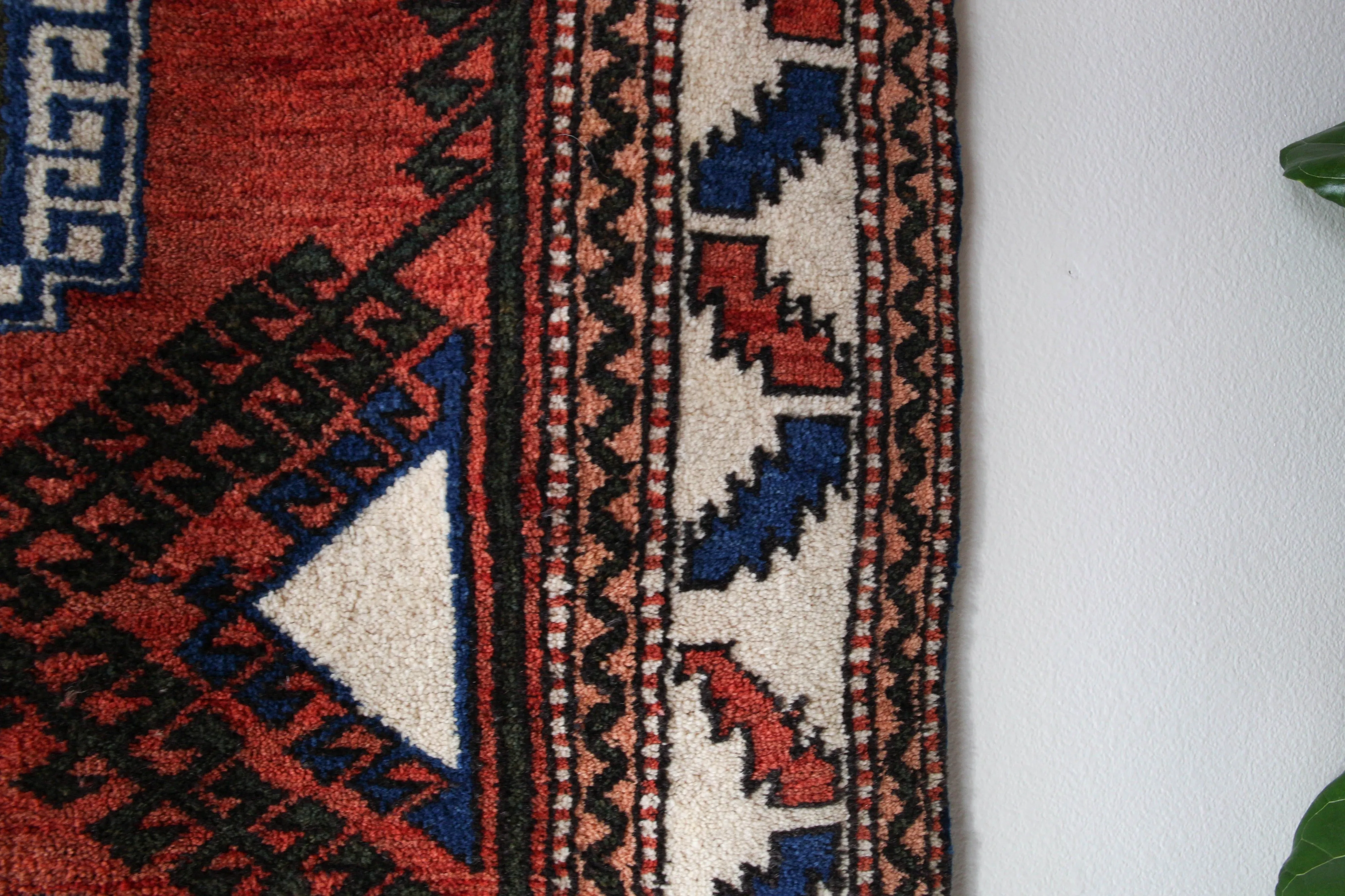 Vintage Western Anatolian Rug 5'6"x6'11"